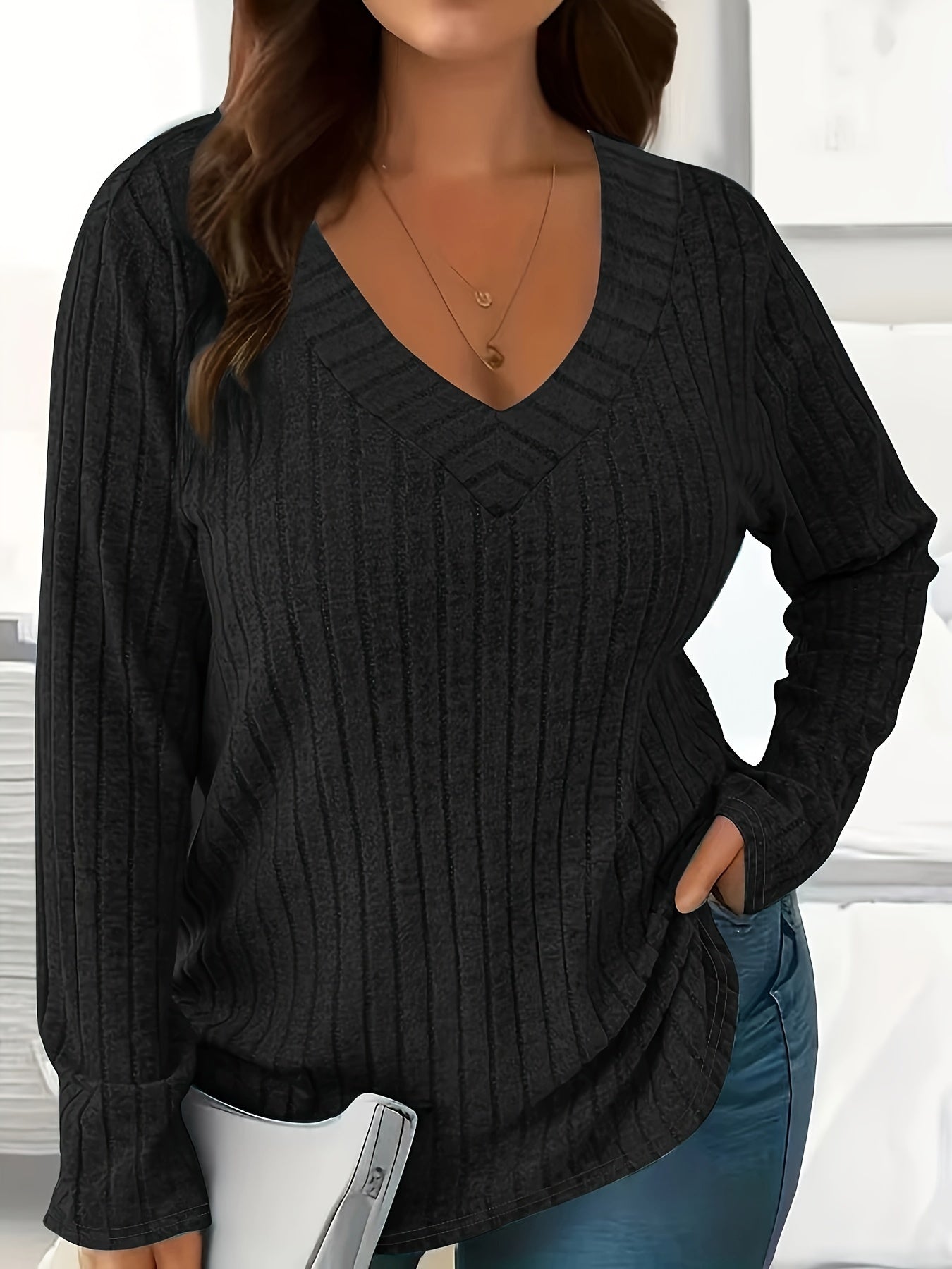 Women's Loose Fit V-Neck Polyester T-Shirt With Soft And Breathable Fabric, All-Season Casual Long Sleeve Tee, Machine Washable