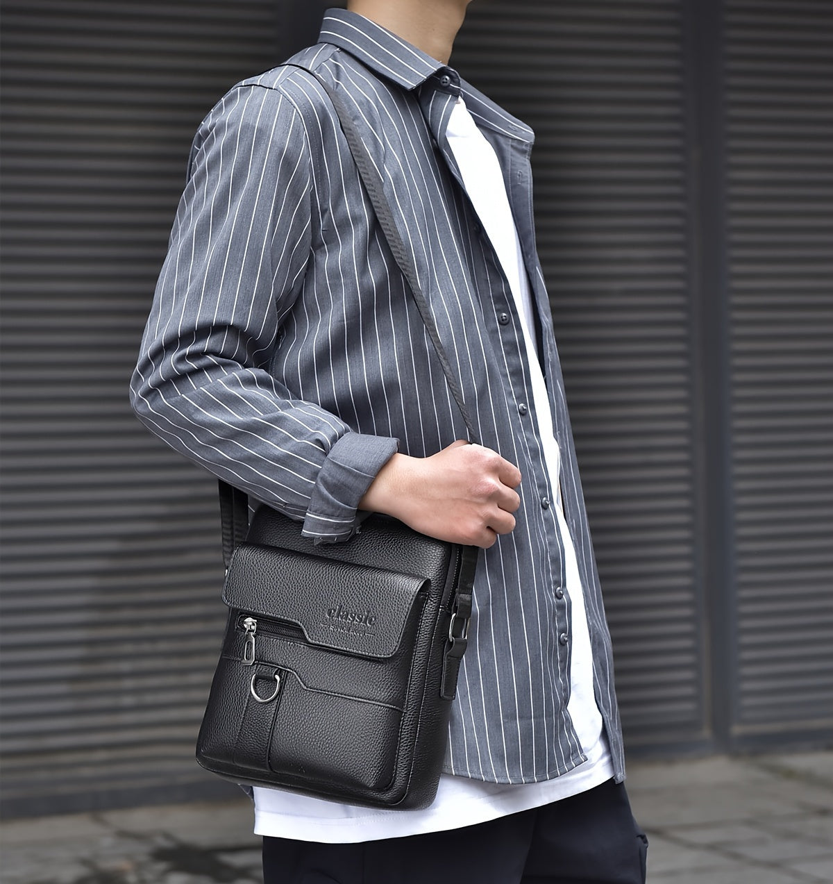 New Men's Crossbody Bag Messenger Bag with Mahogany Pattern Large Capacity Design PU Material Men's Casual Retro Adjustable Shoulder Bag for Going Out Valentine's Day Gift for Husband or Boyfriend