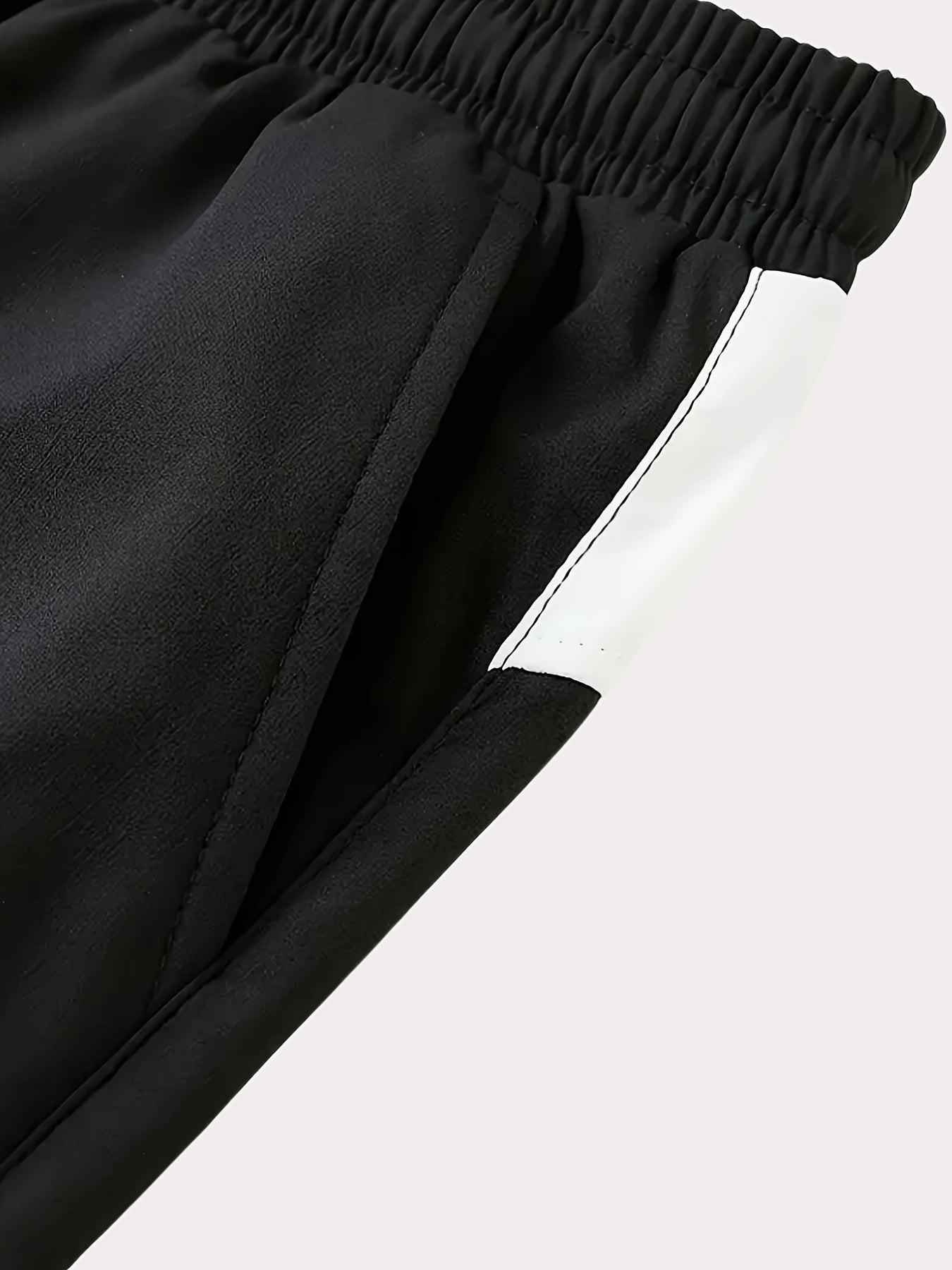 Unisex Sportswear Set for Spring And Autumn, Featuring a Zip-Up Jacket with a Stand Collar And Striped Long Pants in Black And White, a Stylish Outfit That Makes a Great Gift, Sweat-Resistant, Hand Wash Only, Workout Accessor