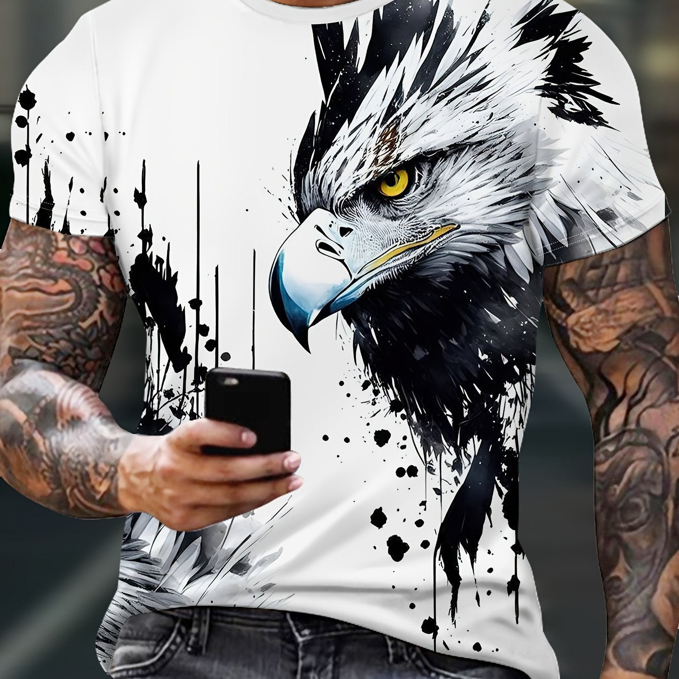 Men'S Graphic Design Round-Neck Sports T-Shirt Featuring an Ink Wash Eagle Print, Suitable for Casual Wear, Gym Workouts, And Running During The Summer.