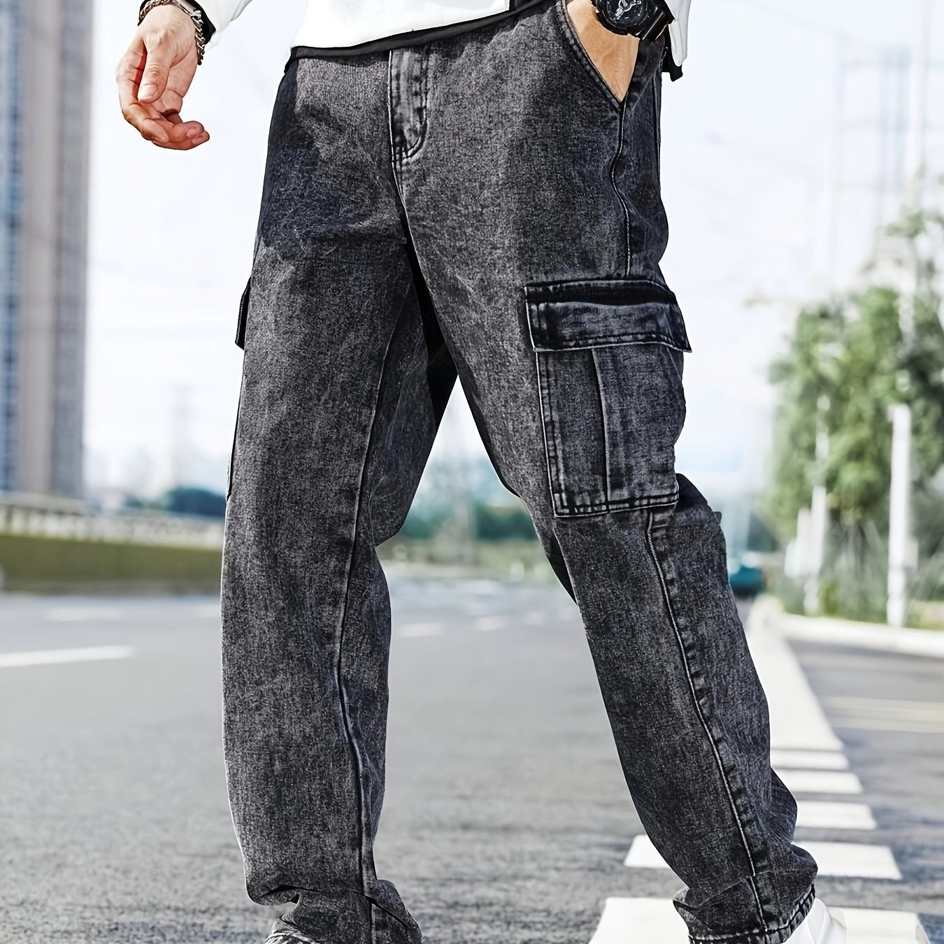 Men's Multi-Pocket Cargo Jeans - Casual Loose Fit Denim with Flap Pockets, Durable Cotton Blend, Ideal for All Seasons, Casual Wear Pants | Classic Blue Jeans | Cotton Blend Jeans