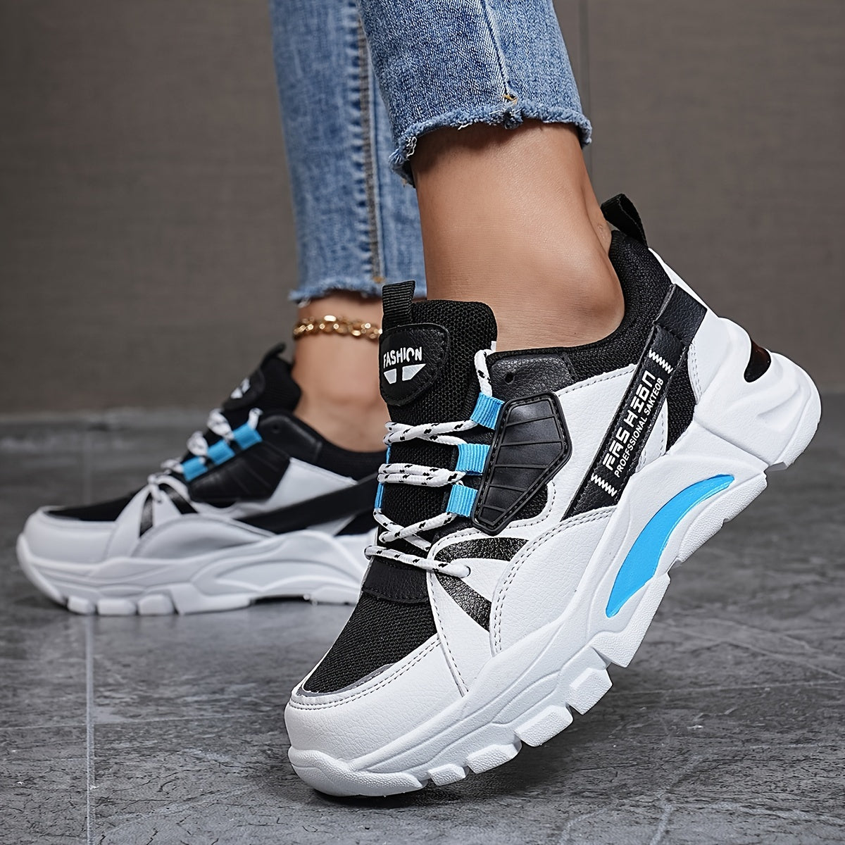 Women's Fashion Sneakers Geometric Pattern Low-Top with EVA Sole, Lace-Up Casual Sports Shoes, Hand-Washable Fabric Inner, All-Season Comfort Footwear with Plain Toe Design