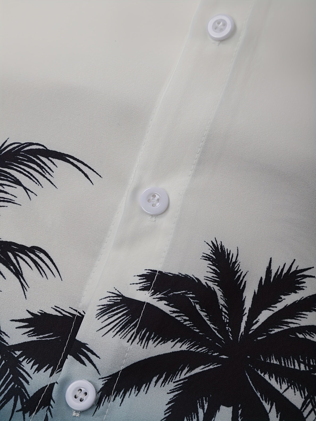 Men'S Casual Gradient Coconut Tree Short Sleeve Shirt + Shorts 2pcs Set - Tropical Palm Print, Button-Up Collared Design, Lightweight Polyester Blend for Spring/Summer Outings, Summer Outfit | Tropical Print | Lightweight Fab