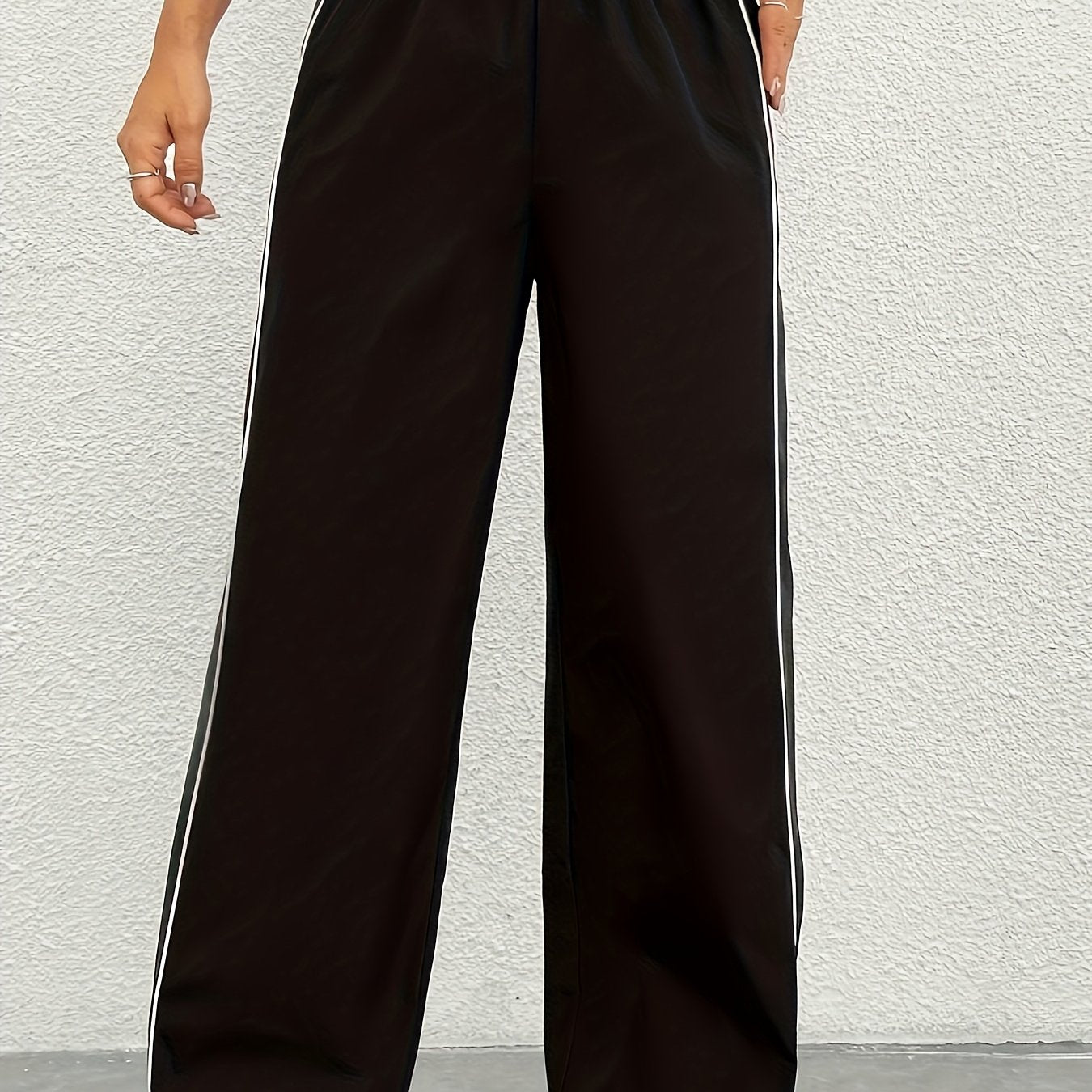 Women's Stylish Black & White Side Stripe Straight-Leg Joggers - 100% Polyester, Machine Washable, All-Season Casual Athletic Pants for Adults