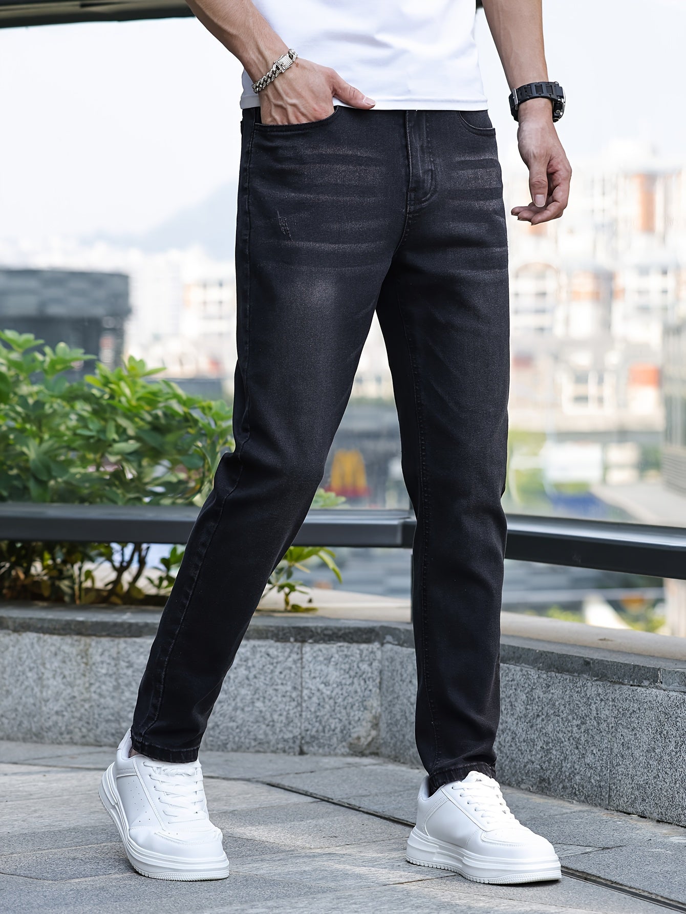 Men's Solid Skinny Cotton Blend Denim Jeans, All Seasons Wearable Medium Stretch Washed Jeans, Suitable For Daily And Outing Wear