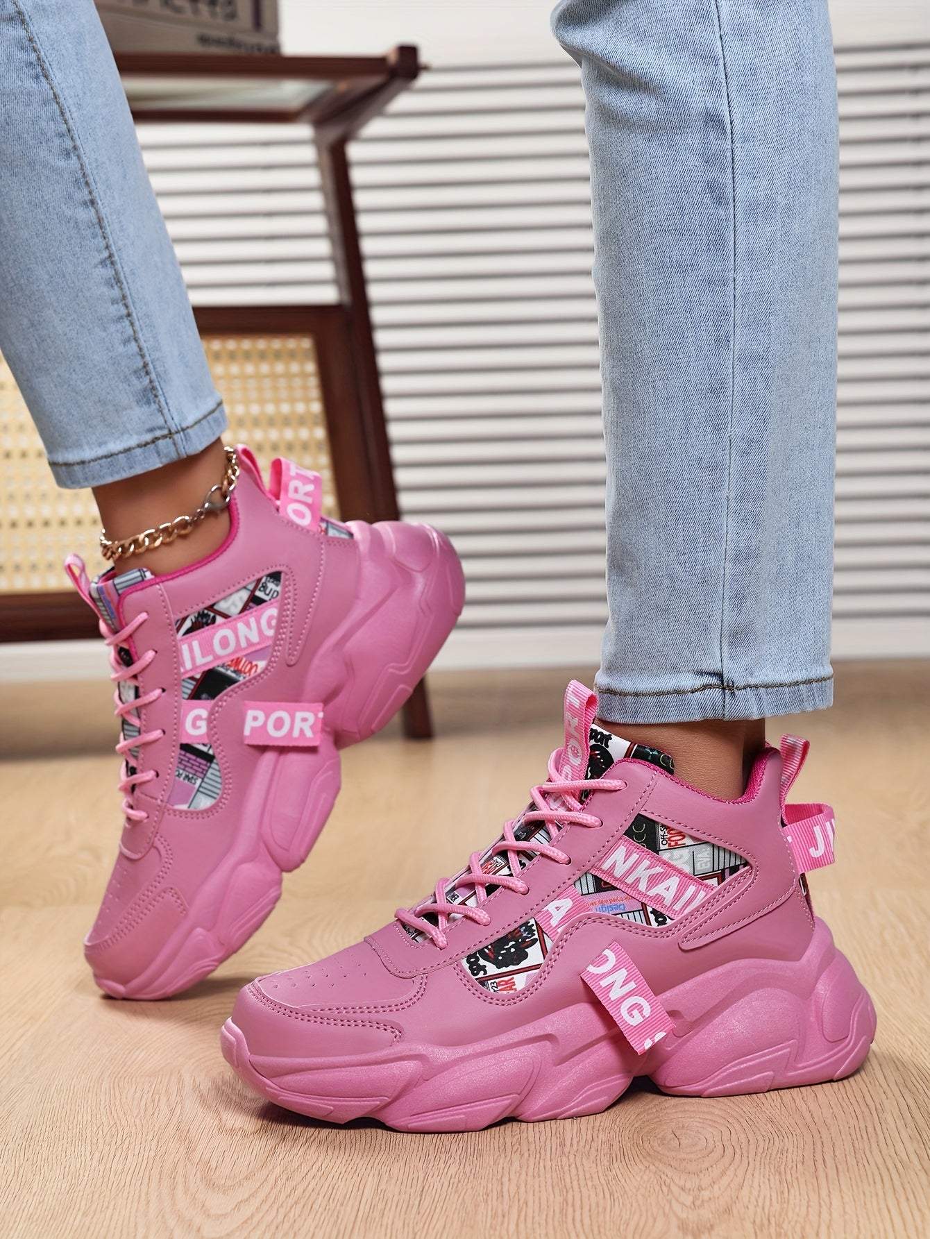 Women'S High-Top Plaid Skate Sneakers - Lightweight, Non-Slip, Shock-Absorbing Sneakers with EVA Sole, Synthetic Faux Leather Upper & Fabric Lining for All-Season Sports and Casual Wear, Casual Sneakers | Stylish Lace-Up Shoe