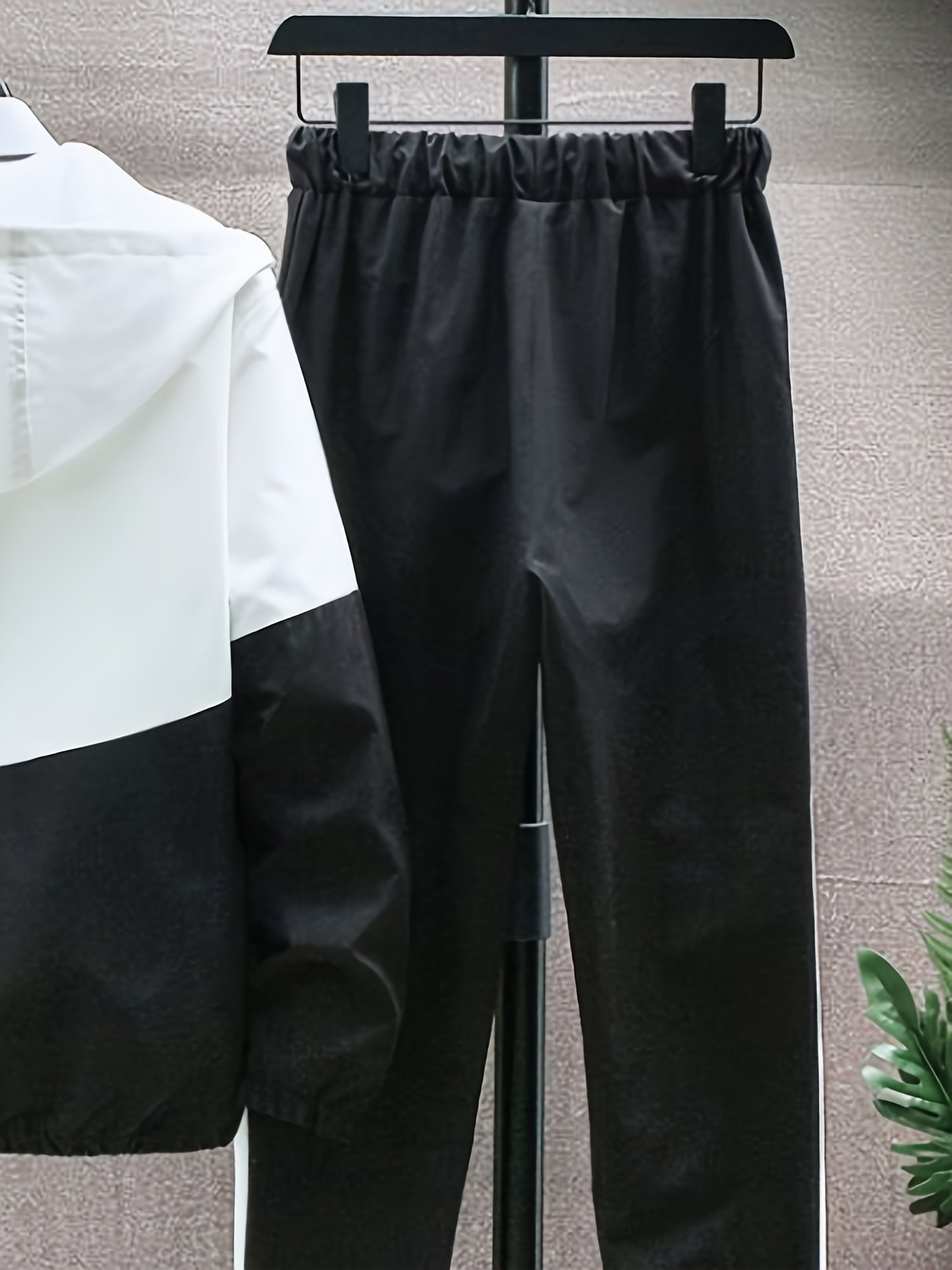 Men's Spring Autumn Outdoor Sports Training Casual Color Block Stitched Hoodie Adjustable Set Home Top and Pants Fashionable Windproof Jacket Pants Two-Piece Suit