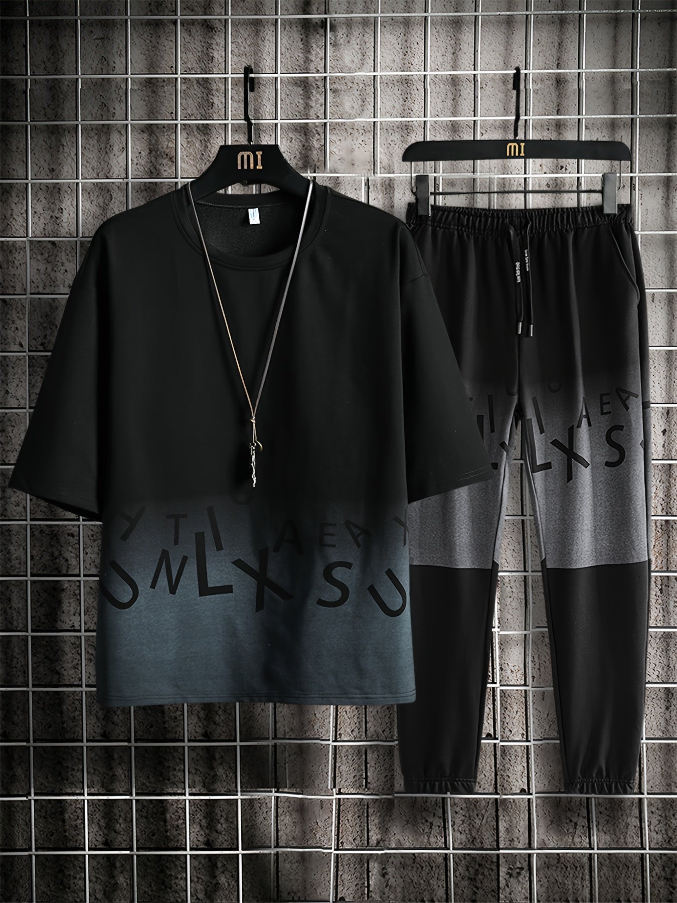 Men's Summer Casual Cotton Blend Outfit Set - Gradient Color Short Sleeve T-Shirt & Stylish Drawstring Shorts, Machine Washable
