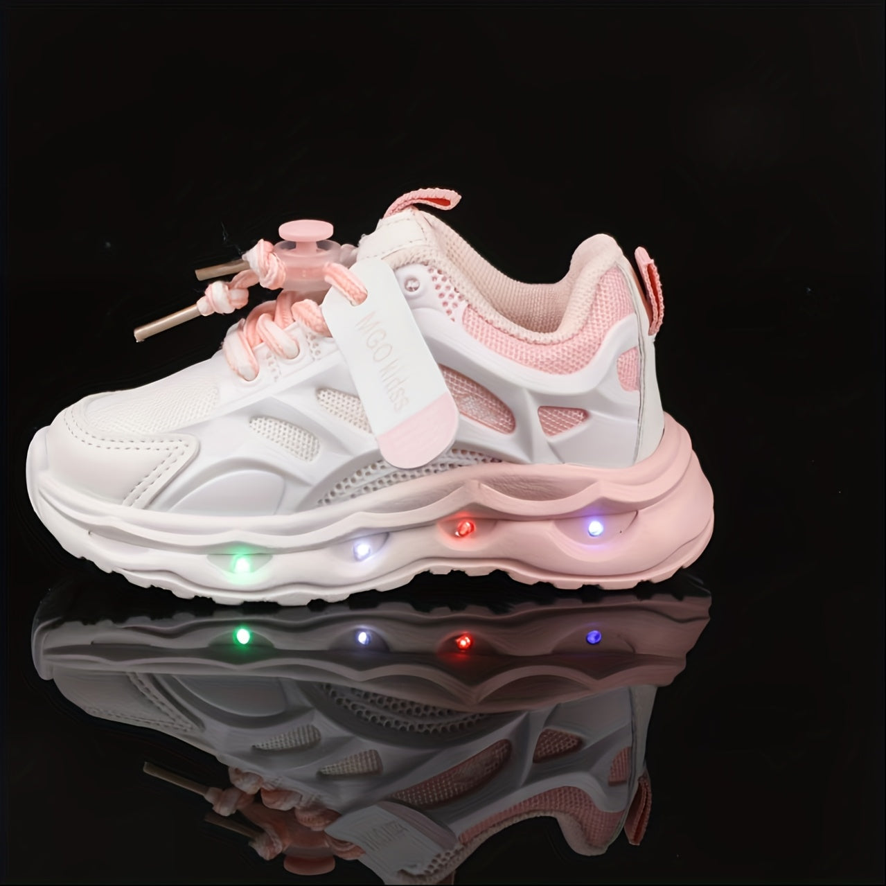 Boys' and Girls' New Spring and Autumn Sports Shoes, Gradient LED Light-Up Youngsters' Shoes for Ages 1-6 Years Old