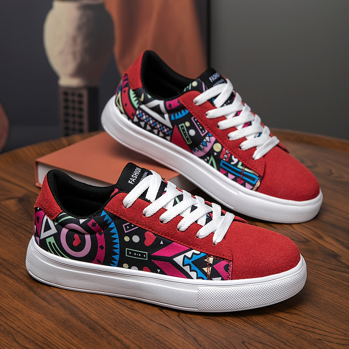 Women's Casual Skate Shoes Geometric Pattern Random Print Versatile, Lightweight Anti-Slip Outdoor Sports Daily Wear Walking Sneakers