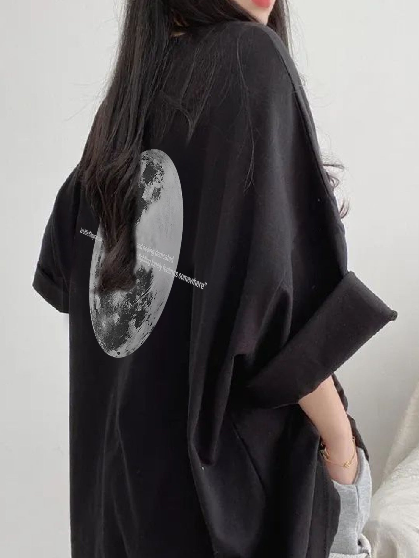 Vintage Style Women's T-Shirt, 100% Polyester Knit Fabric, Alphabet Moon Print, Loose Fit Short Sleeve Tee for Spring/Summer