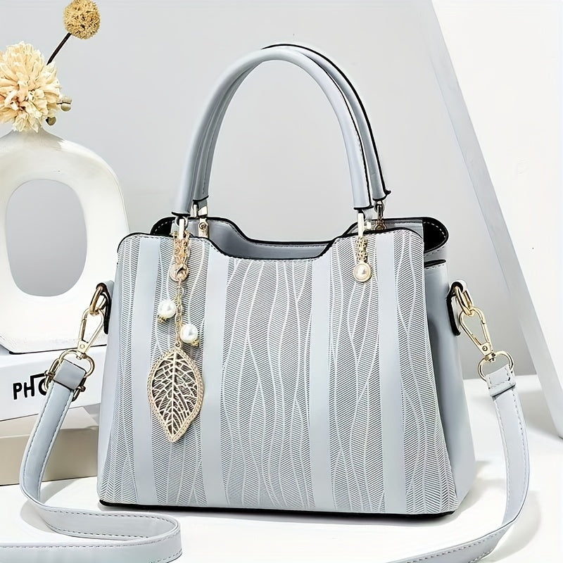 Elegant Light Blue & White Braided Handbag with Adjustable Strap, Golden-Tone Hardware, And Floral Accents - Large Capacity, Versatile Shoulder Or Handbag for Women - Perfect Gift for Mom Or Family, Stylish Accessory, Polyest