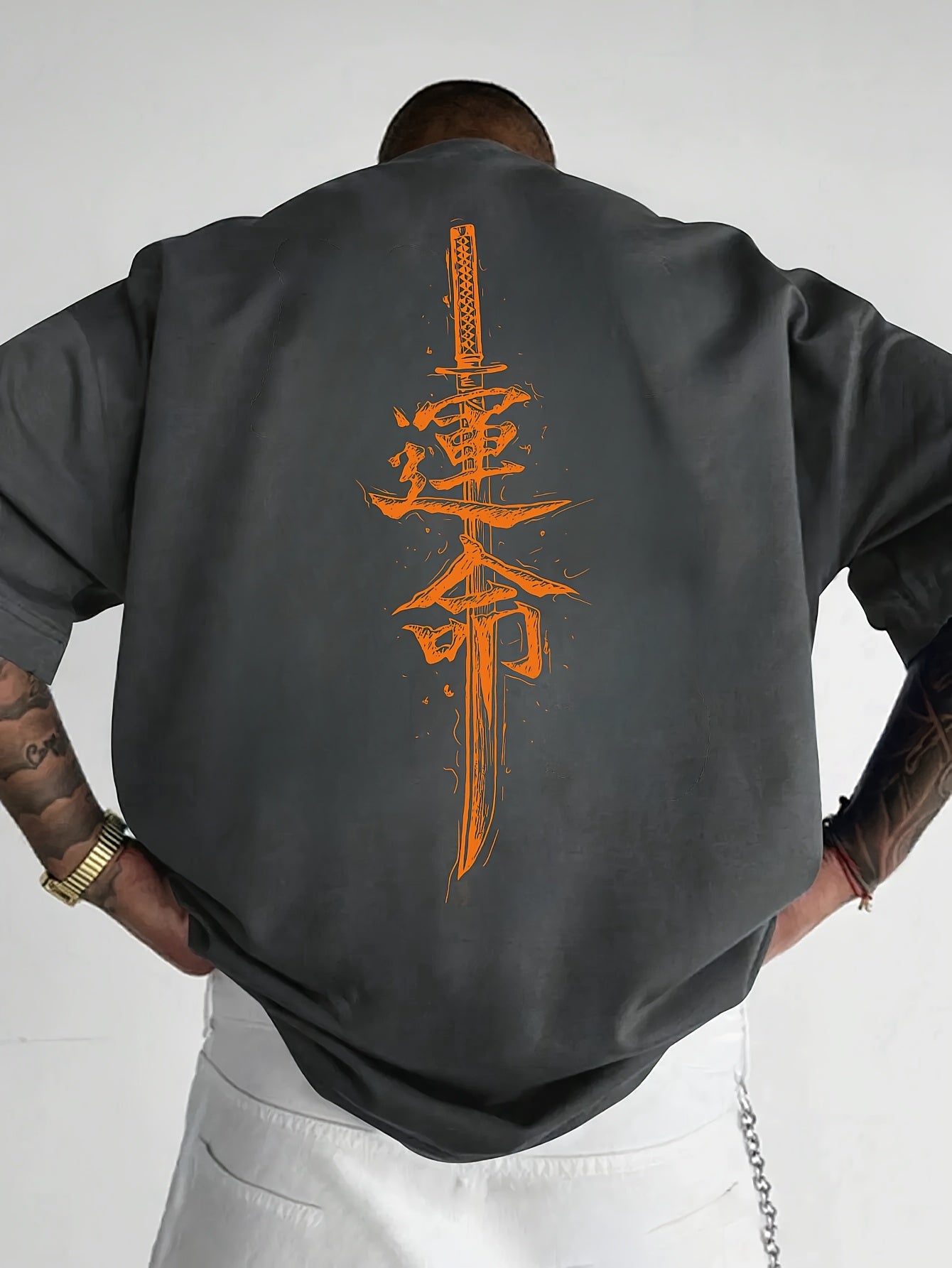 Men'S Japanese Samurai Sword Graphic T-Shirt - Casual Loose Fit Crew Neck, Short Sleeve Tee with Red Stylized Japanese Katanas Design, Breathable Polyester for Spring & Summer Outdoor Wear