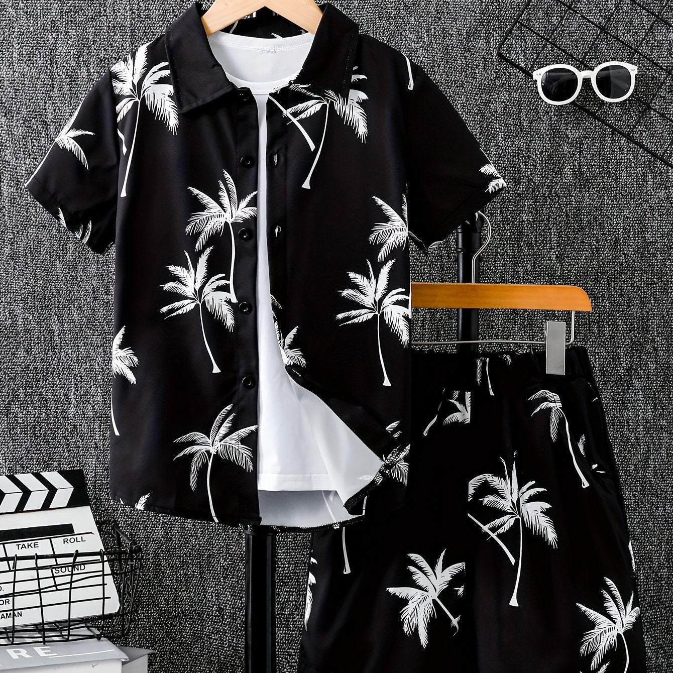 2pcs Boys Casual Coconut Tree Graphic Print Short Sleeve Lapel Shirt & Shorts Set, Comfy Summer Boys Clothing For Daily & Outdoor Wear