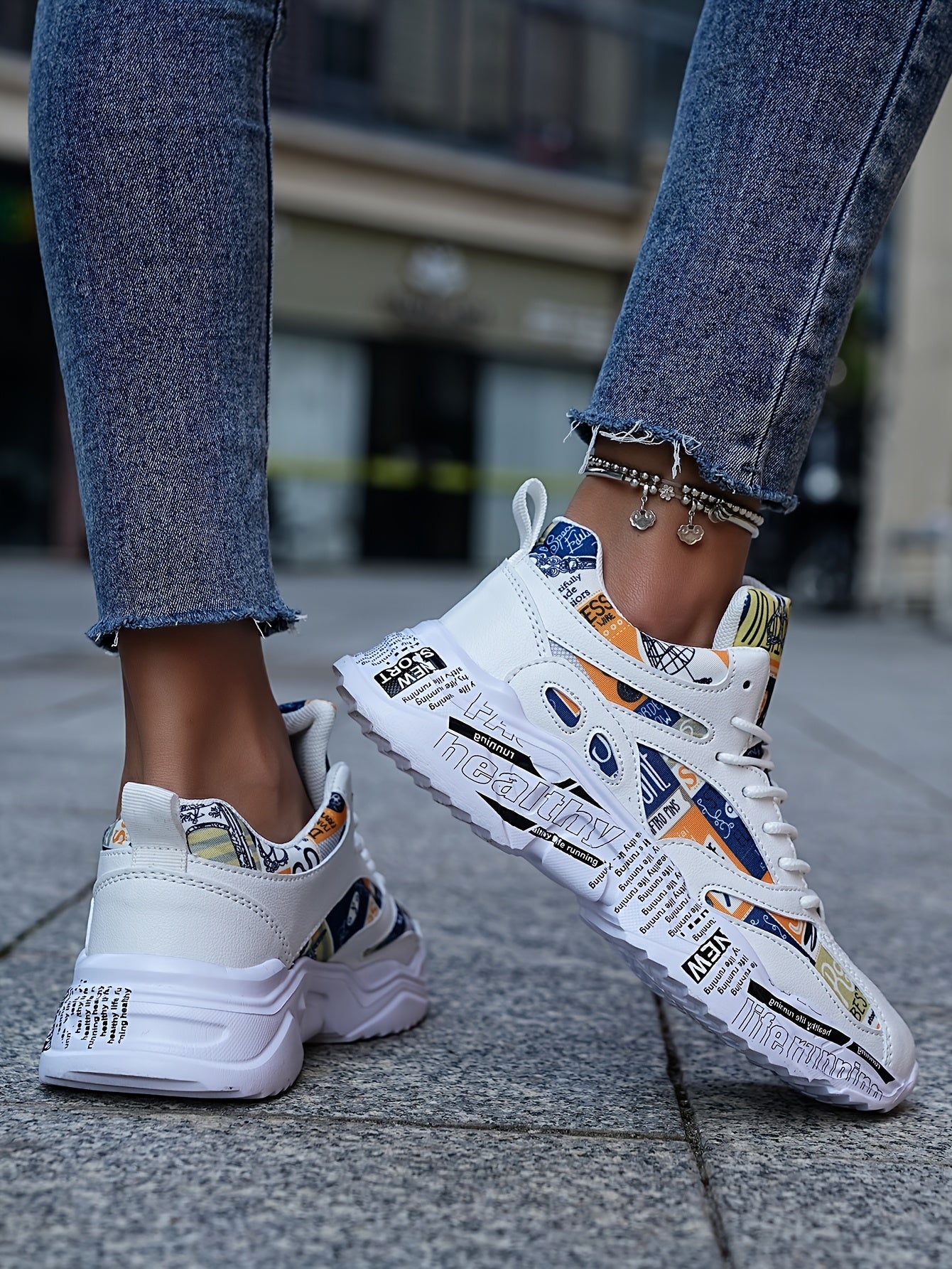 Men'S & Women'S Graffiti Couple Sneakers, All-Season Lightweight Cushioned Running Shoes, Stability Pronation, Cartoon Pattern, MD Sole, EVA Insole, Polyurethane Upper, Fabric Lining