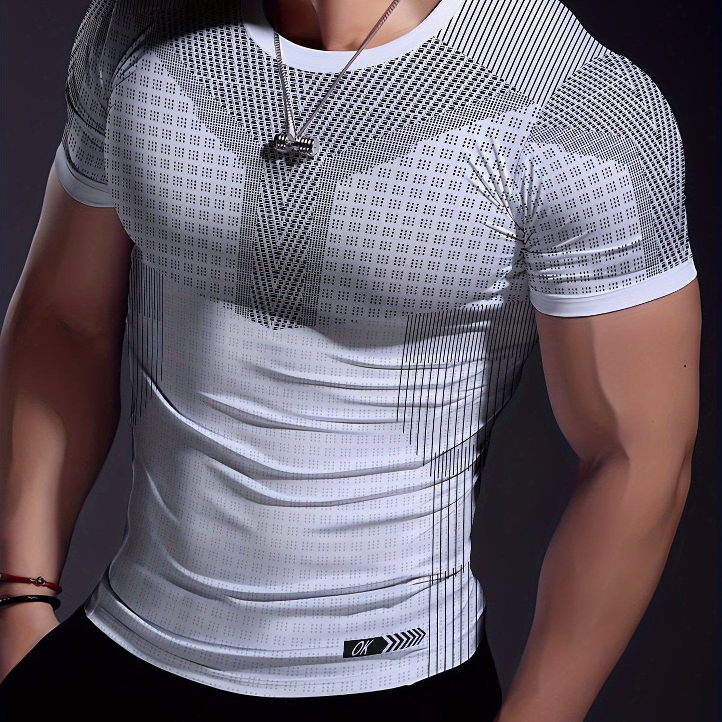 A Black And White Patterned Print Design, Men'S Sporty Fashion, Geometric Print High-Elastic Tight-Fitting Short-Sleeve Round-Neck T-Shirt, Quick-Drying Sports Top for Summer Fitness, Training, And Workout, with a Cool Feel,