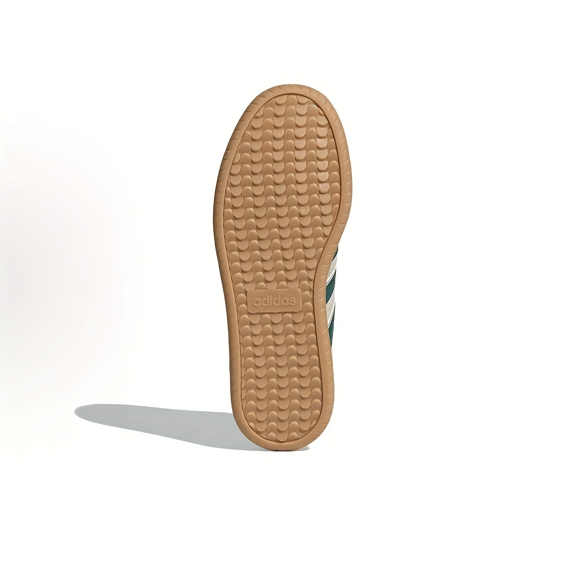 Adidas BARREDA BARREDA Comfortable And Simple Low-Top Flat Sole Sneakers for Women in Brown, Model JP7106.
