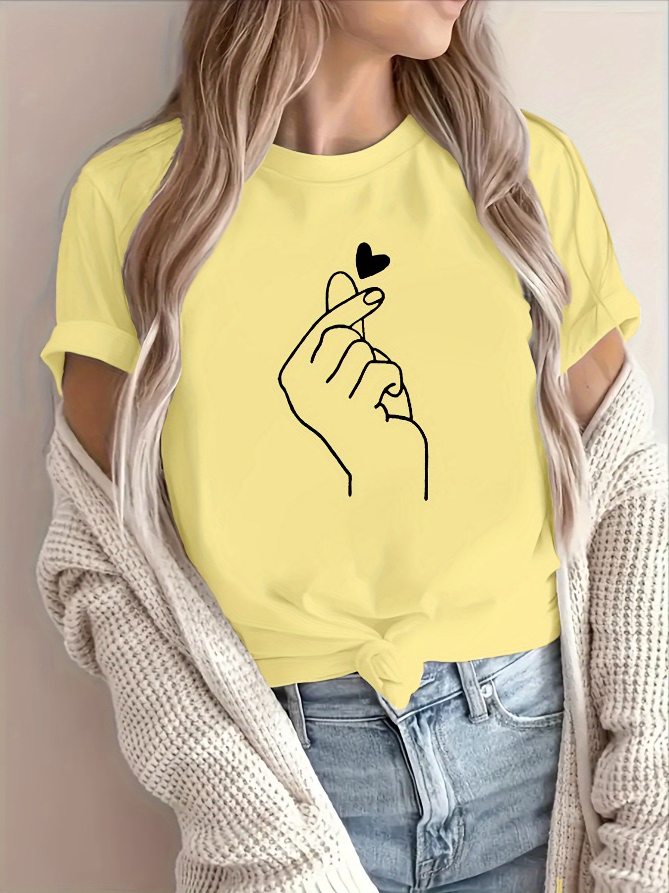 Finger Heart Print T-Shirt, Short Sleeve Crew Neck Casual Top For Summer & Spring, Women's Clothing