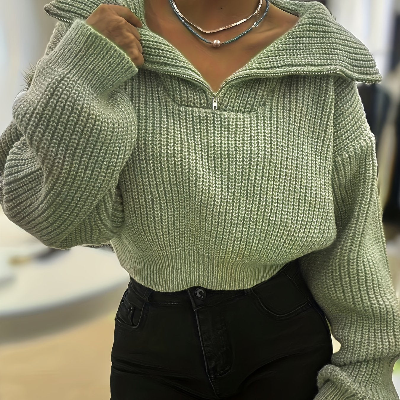 Autumn and Winter Half-Zip Short Fashion Lantern Sleeve Pullover Sweater to Show Your Figure and Versatile