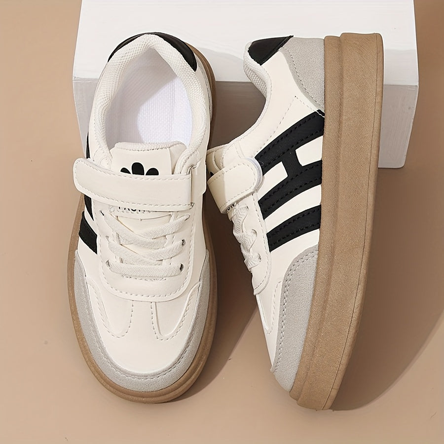 1 pair of Youngsters's spring and autumn new sports shoes, soft soled board shoes for boys and girls, versatile white shoes for girls