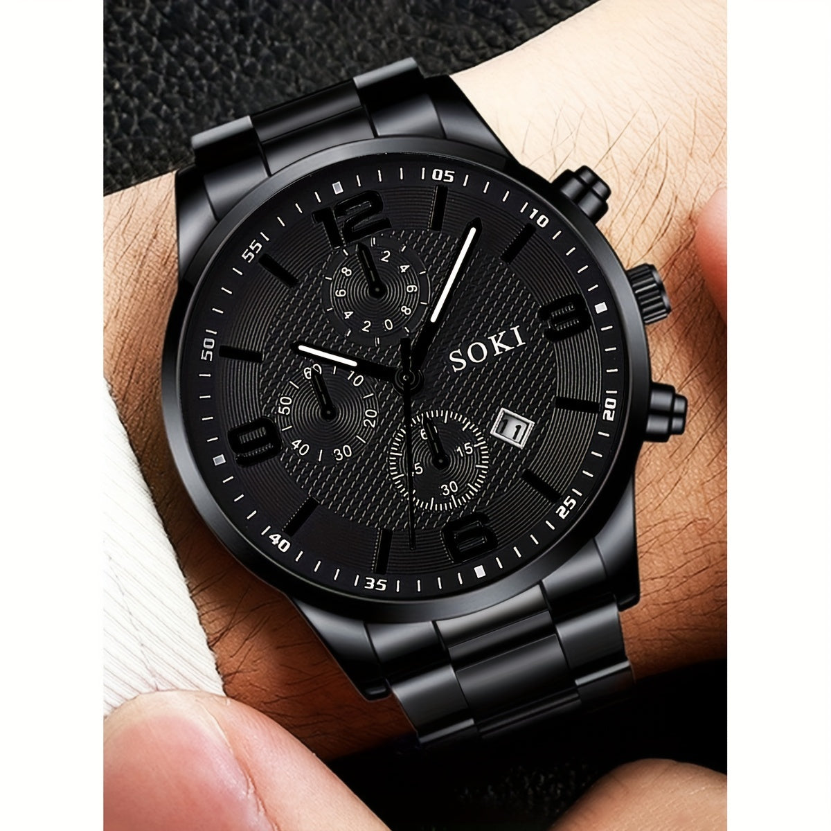 SOKI Men'S Casual Quartz Watch Set, 4pcs, Round Dial, Alloy Case, Stainless Steel Strap, Pointer Display, Calendar Feature, Non-Waterproof, Electronic Movement, Battery Powered, with Silvery Cross Pendant Necklace Ring Bracel