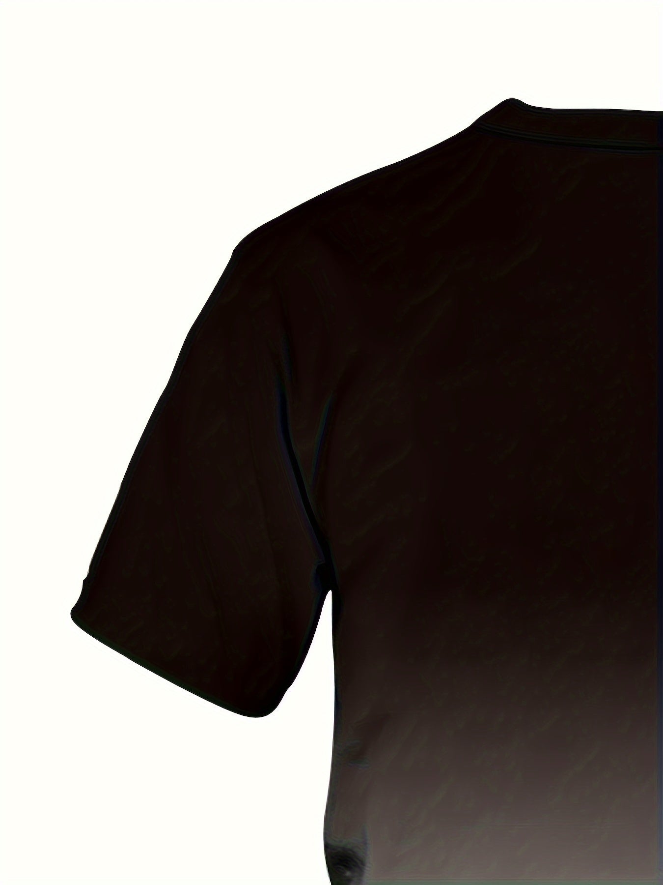 King Signature Men's Two-Piece Athletic Outfit: Graduated Color T-Shirt and Shorts - Summer Collection - High-Quality King Print - Men's Casual Sportswear - Middle East