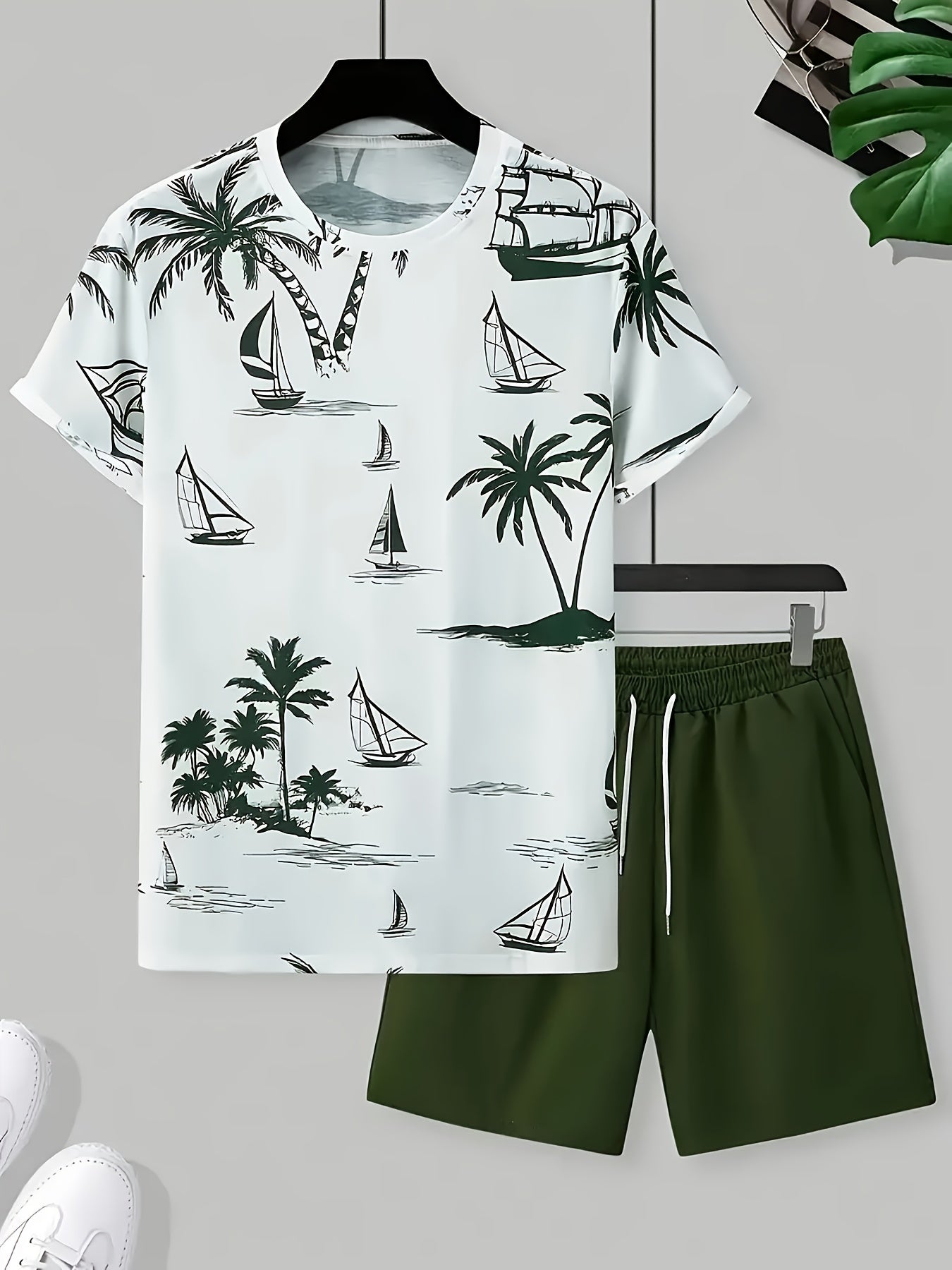 Men's 2025 Summer New Short Sleeve Shorts Set: Beach Casual 3D Coconut Tree Print, 2pcs Fashionable Palm Pattern T-Shirt and Shorts with Slight Stretch Polyester Knit Fabric, Slim Fit for Outdoor Activities & Family Gathering