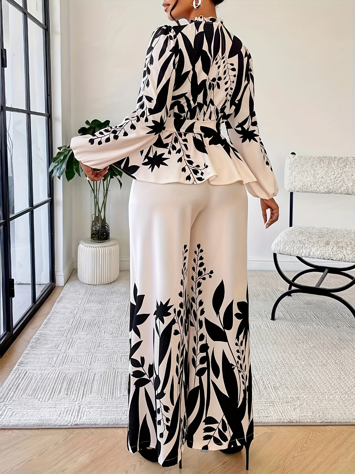 Spring And Autumn Fashionable Women'S Floral Long-Sleeve Top And Pants Set