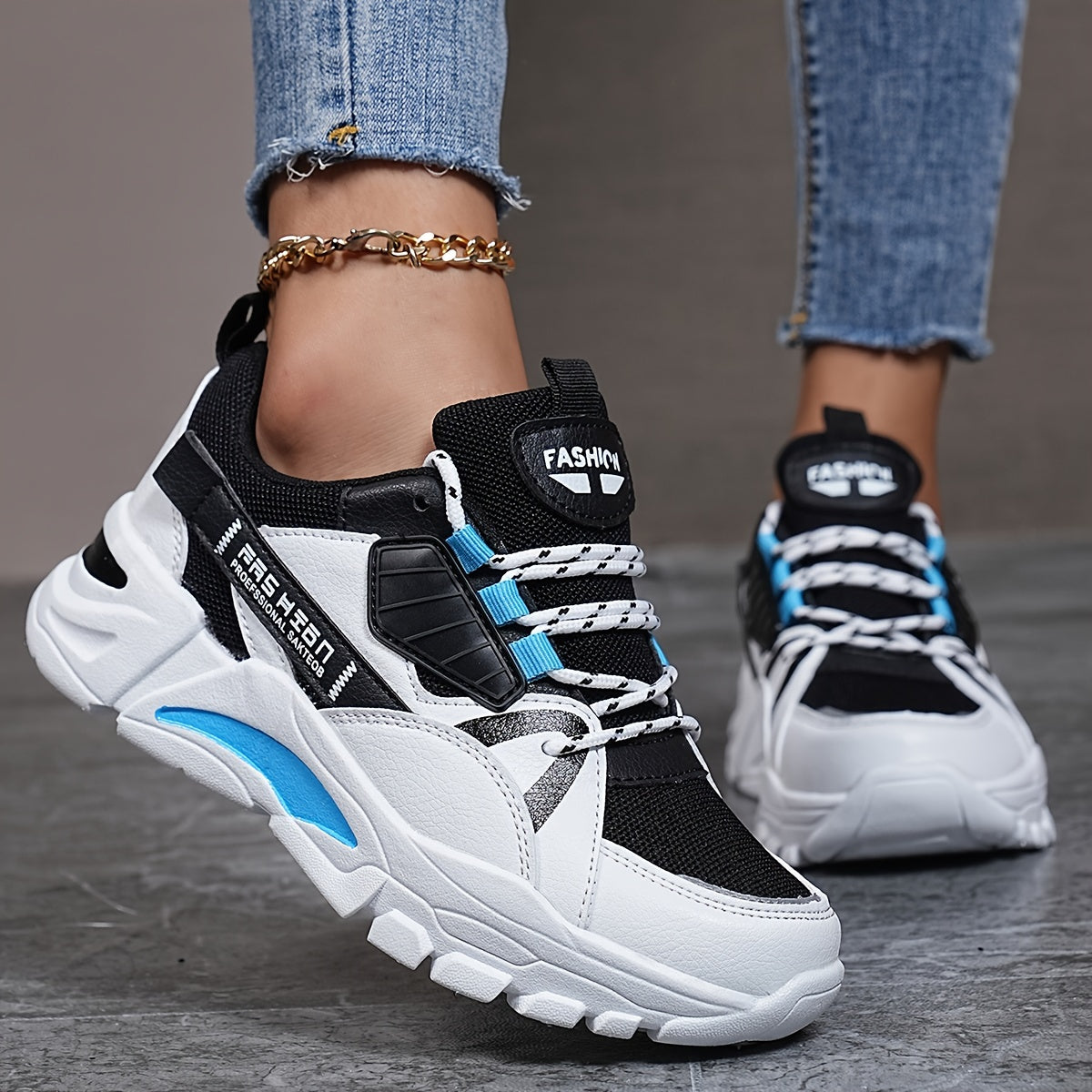 Women's Fashion Sneakers Geometric Pattern Low-Top with EVA Sole, Lace-Up Casual Sports Shoes, Hand-Washable Fabric Inner, All-Season Comfort Footwear with Plain Toe Design