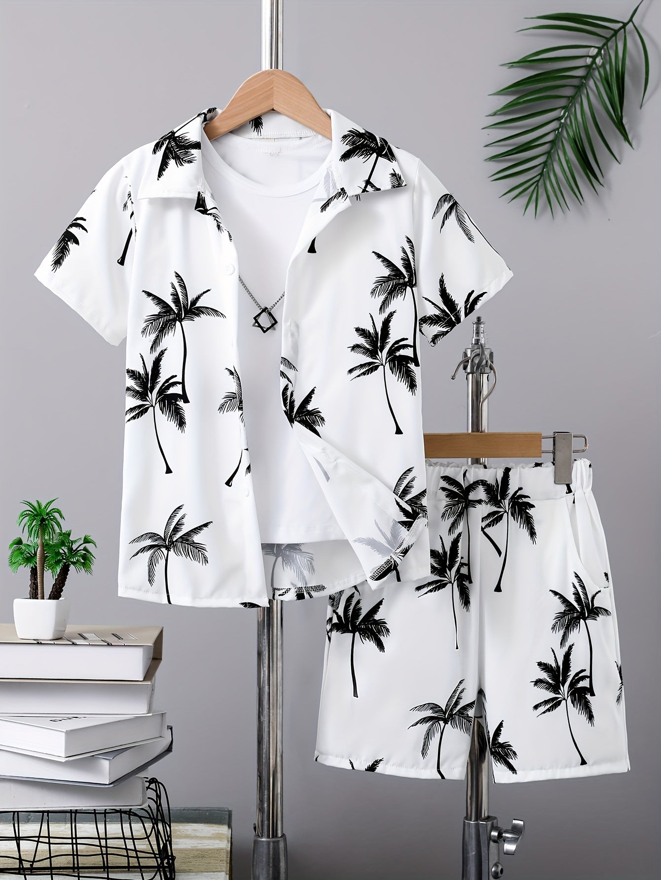 2pcs Boys Casual Coconut Tree Graphic Print Short Sleeve Lapel Shirt & Shorts Set, Comfy Summer Boys Clothing For Daily & Outdoor Wear
