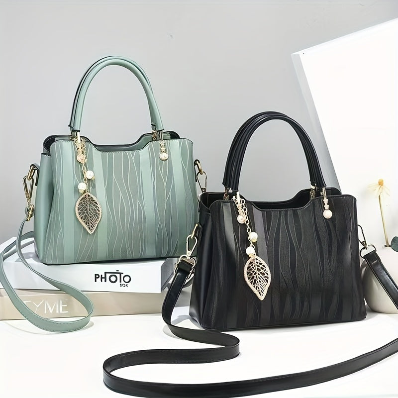 Elegant Light Blue & White Braided Handbag with Adjustable Strap, Golden-Tone Hardware, And Floral Accents - Large Capacity, Versatile Shoulder Or Handbag for Women - Perfect Gift for Mom Or Family, Stylish Accessory, Polyest