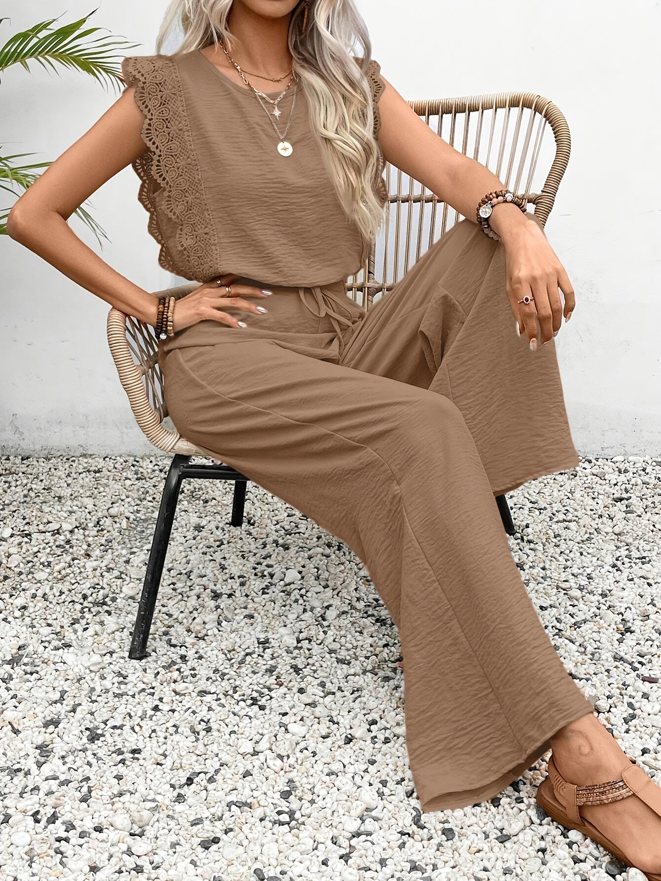 Elegant Exclusive Lace Trim Short Pants Set