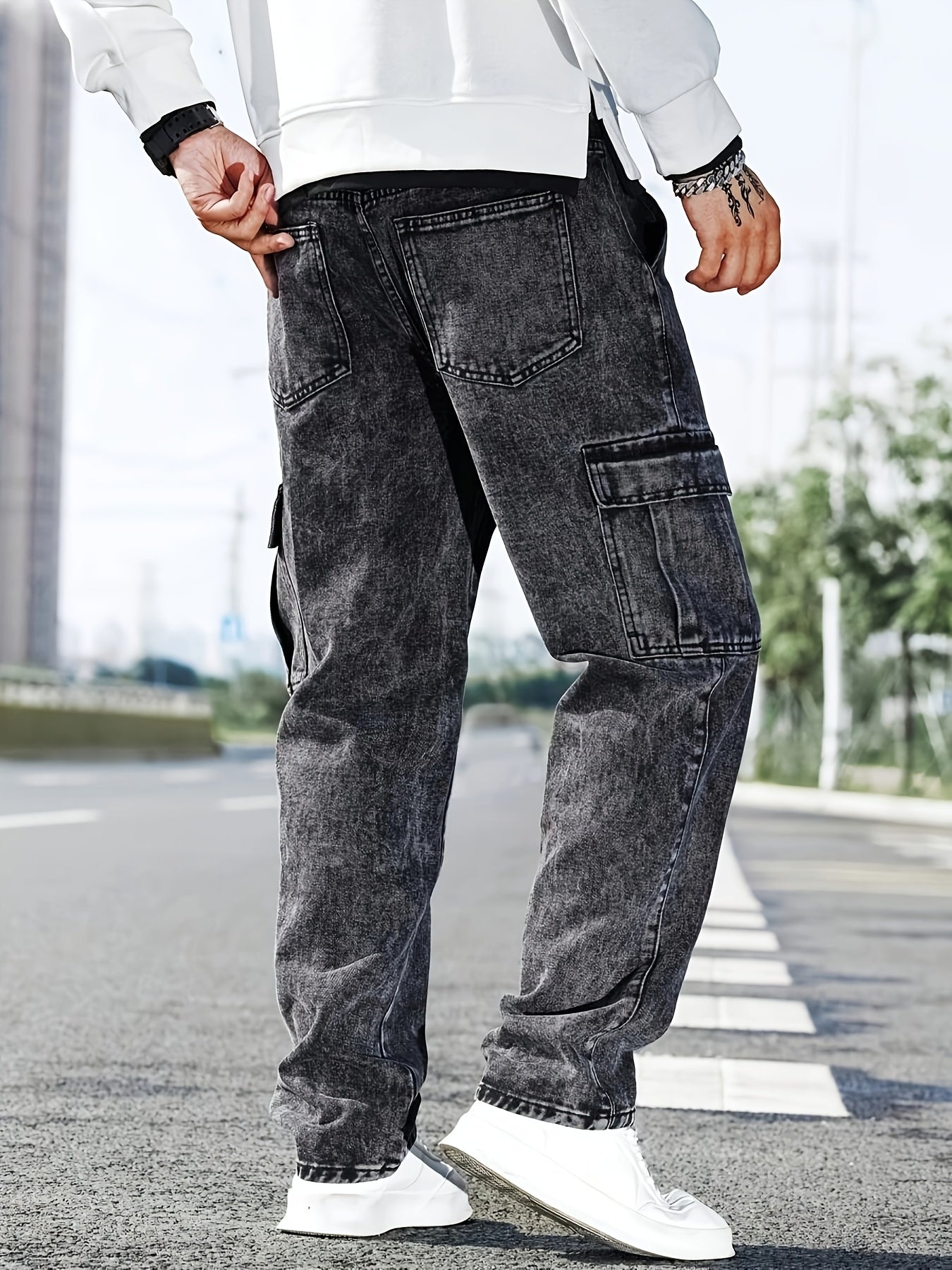 Men's Multi-Pocket Cargo Jeans - Casual Loose Fit Denim with Flap Pockets, Durable Cotton Blend, Ideal for All Seasons, Casual Wear Pants | Classic Blue Jeans | Cotton Blend Jeans