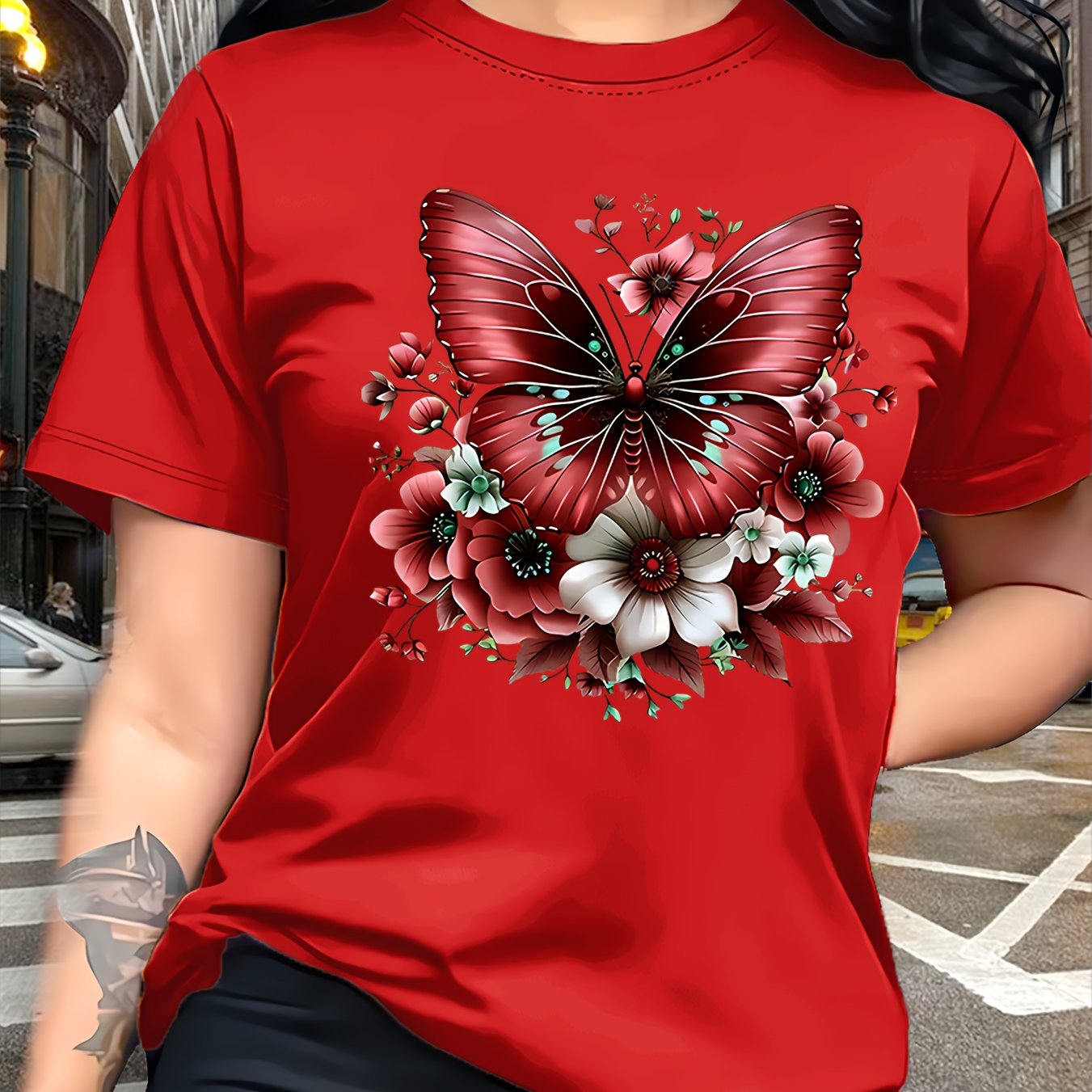 Circle Chic Butterfly Print T-Shirt - Exquisite Design, Casual Round Neck Top - Breathable and Lightweight, Perfect for Spring/Summer Wardrobe