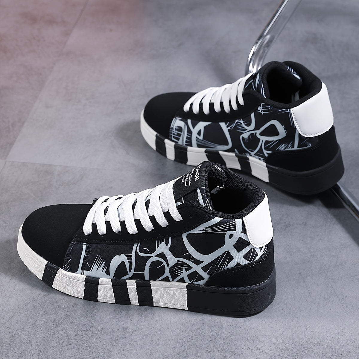 Women'S High-Top Casual Skate Shoes, Black and White Graffiti Design, Lightweight Fabric Lining, All-Season Rubber Sole Sneakers for Outdoor Sports and Hiking, Skate Shoes