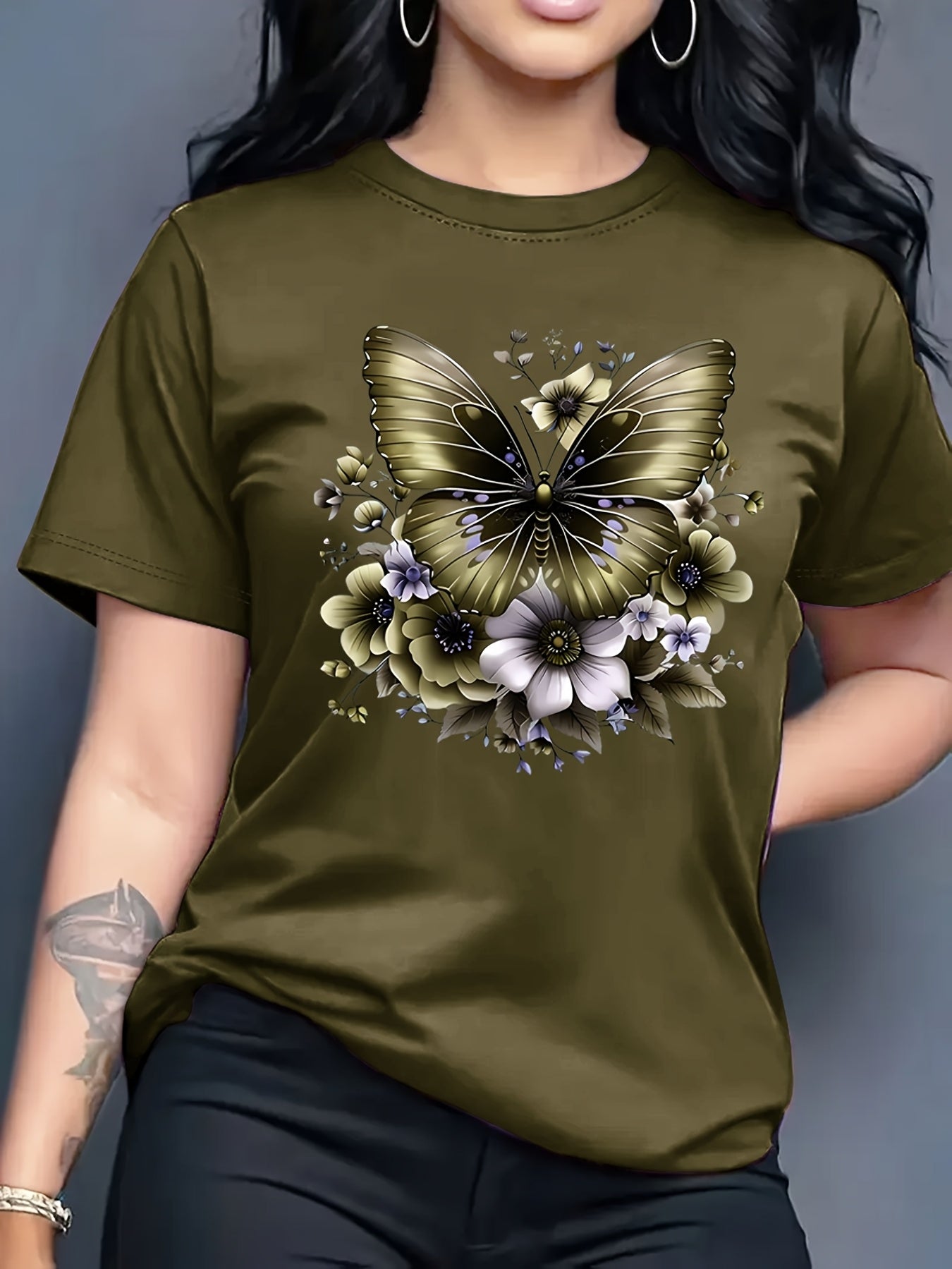Women'S Floral Butterfly Print T-Shirt, Short Sleeve Crew Neck Casual Top for Spring & Summer, Vibrant Green with White & Blue Flowers, Perfect Birthday or Holiday Gift, Everyday Fashion | Vibrant Casual Top | Glossy Texture