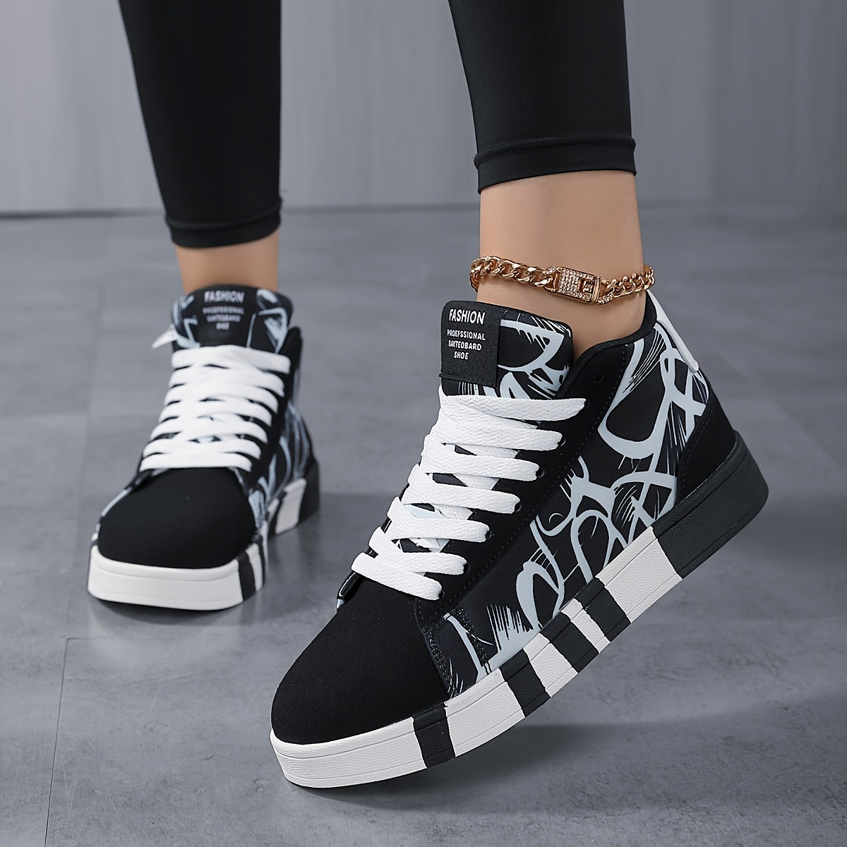 Women'S High-Top Casual Skate Shoes, Black and White Graffiti Design, Lightweight Fabric Lining, All-Season Rubber Sole Sneakers for Outdoor Sports and Hiking, Skate Shoes