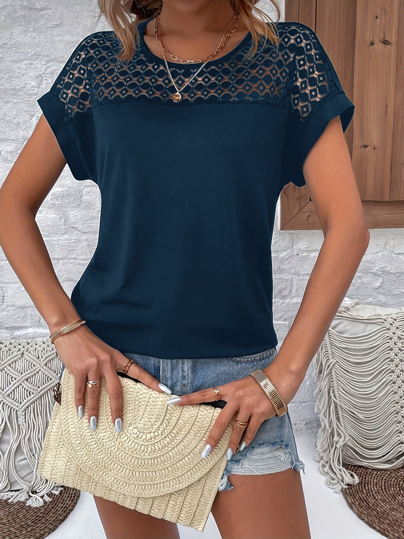 Women's Batwing Short Sleeve T-Shirt - Lace Contrast Raglan Sleeves, Round Neck Longline Top, Burgundy & White Elegant Design, Machine Washable All-Season Casual Wear, Vacation Clothing, Nontransparent Fabric