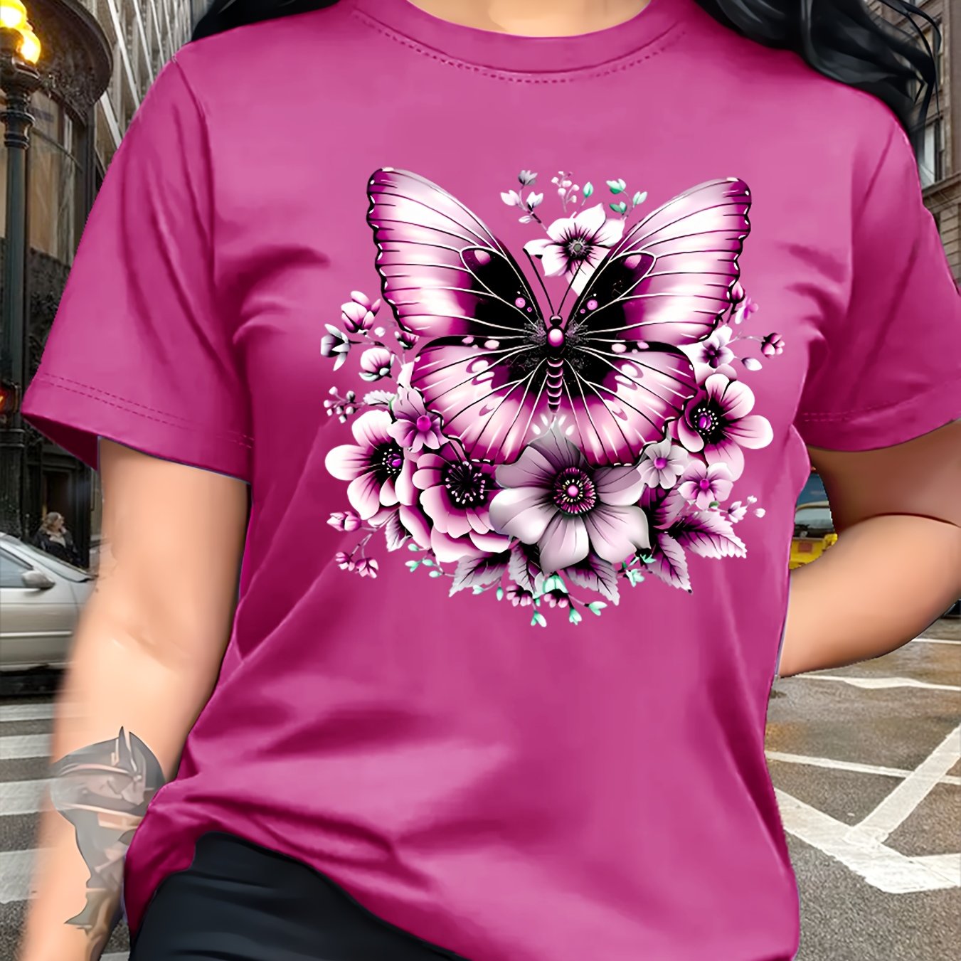 Circle Chic Butterfly Print T-Shirt - Exquisite Design, Casual Round Neck Top - Breathable and Lightweight, Perfect for Spring/Summer Wardrobe
