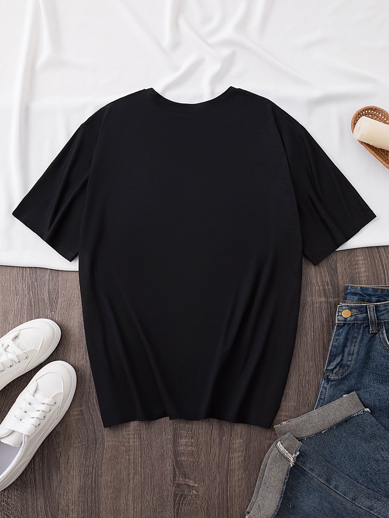 Women'S Casual Polyester T-Shirt with "Milano Italy" Letter Print, Short Sleeve Crew Neck Top, All-Season Knit Fabric Tee, Regular Length - 180gsm