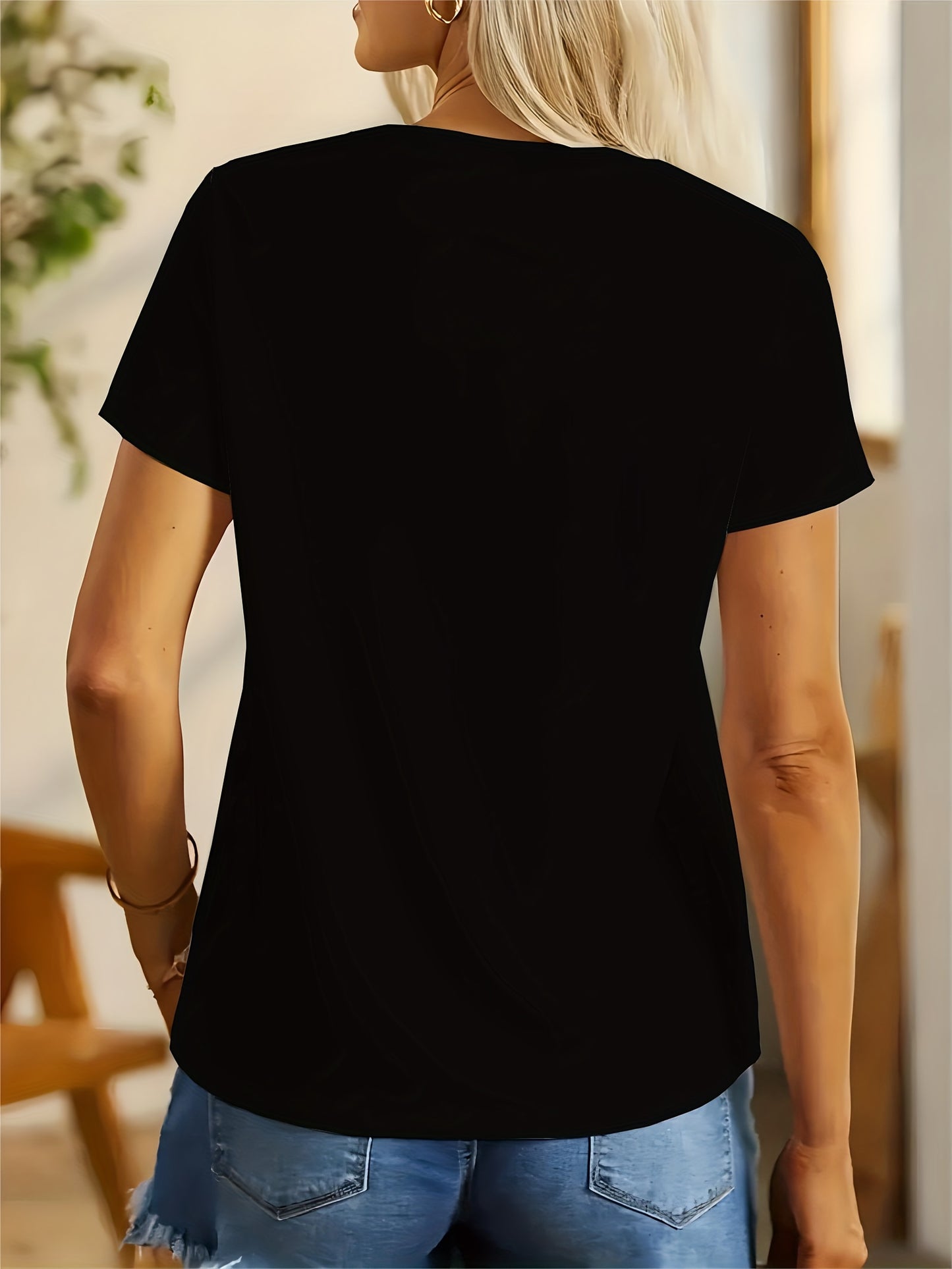 Women's Casual Sport T-Shirt, Round Neck, Heart And Happy Print, Short Sleeve, Soft Knit