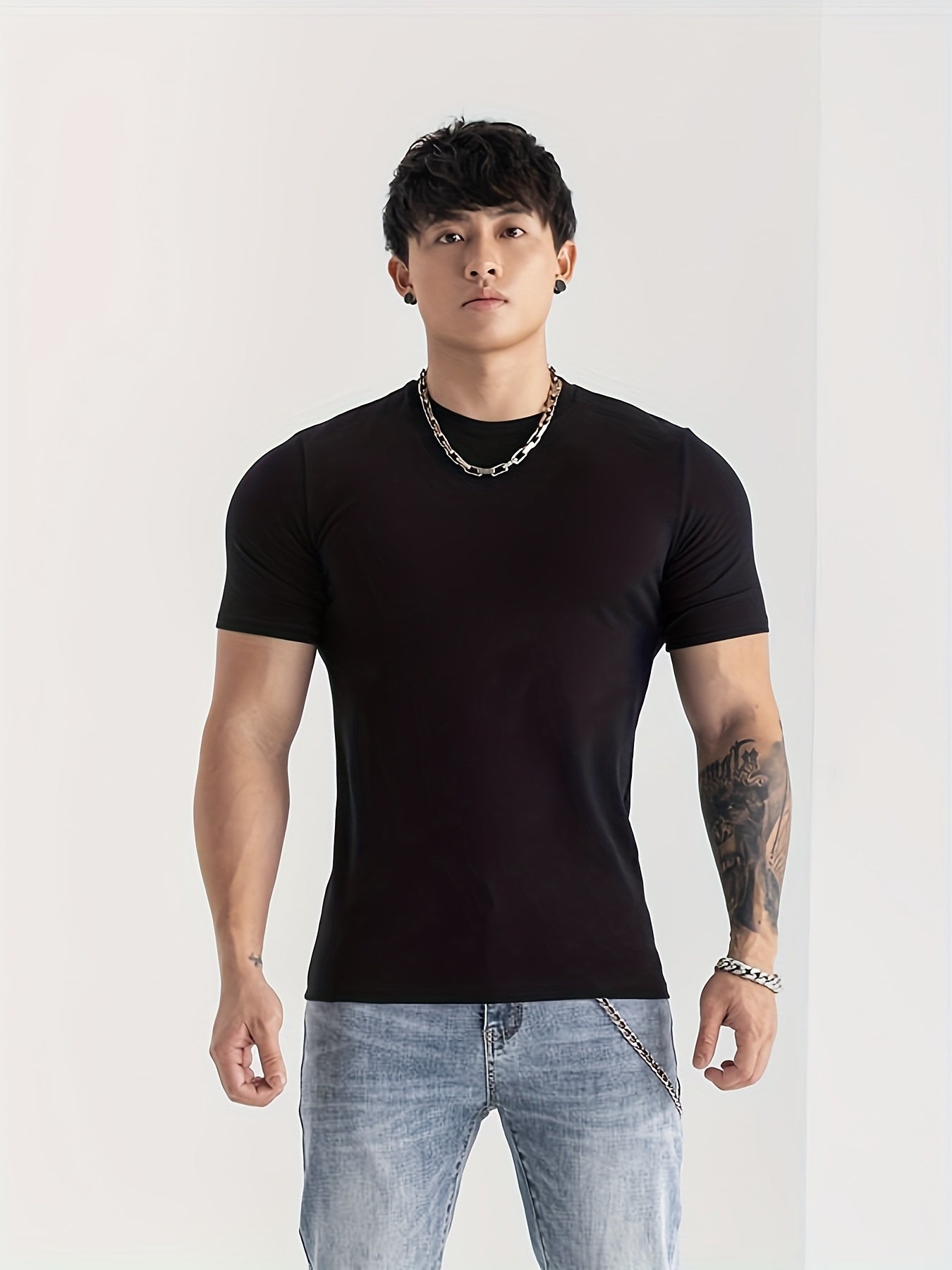 Men's Summer Athletic T-Shirt - Moisture-Wicking Stretch Fabric Slim Fit Round Neck Short Sleeve Tee for Gym, Running, Training - Solid Color Black, Gym Apparel | Machine Washable Top, Gym Shirts