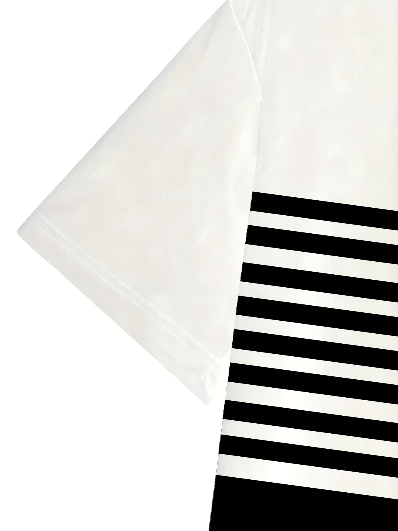 Stylish Men'S Top, a Short-Sleeve T-Shirt with Vibrant 3D Print Striped Patchwork And a Round Neck, Perfect for Summer Street Fashion And Casual Sports.