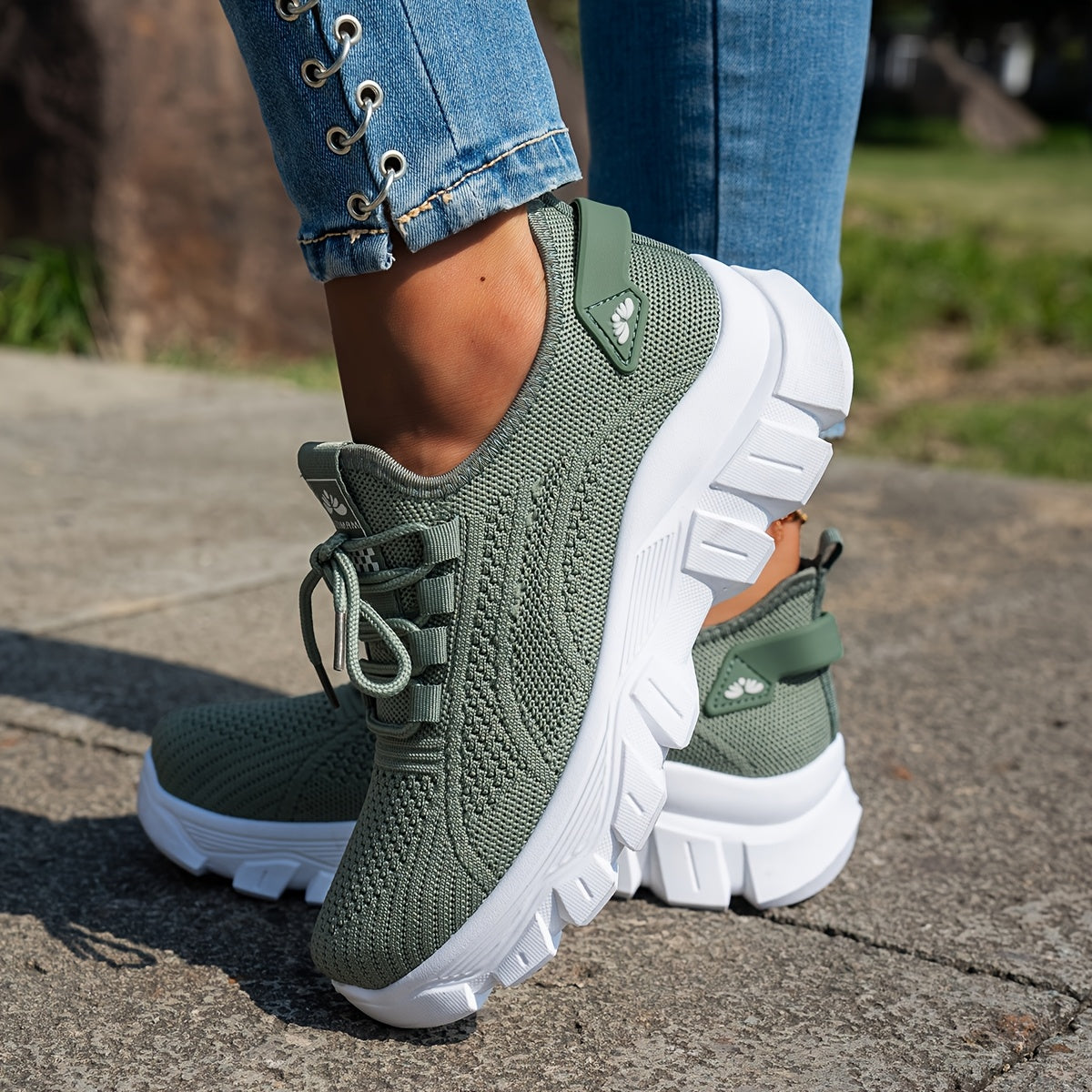 Women'S Breathable Knit Sneakers - Lightweight, Comfortable Low-Top Running Shoes with Soft Sole for All Seasons