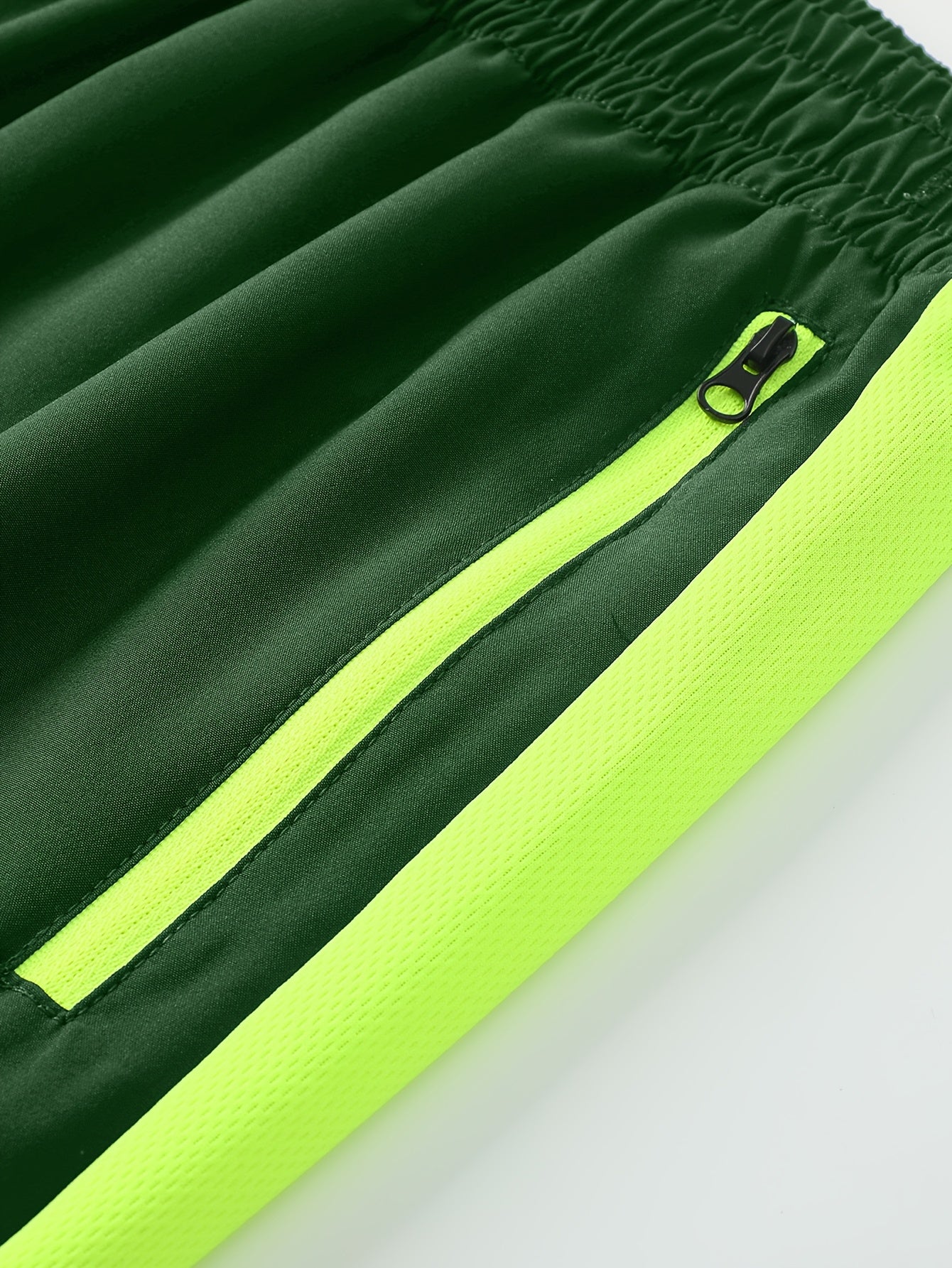 Men's Two-Tone Spliced Jacket and Pants Set in Fluorescent Green with 'Sports' Letter Print, Eye-Catching Fashion Design, Comfortable Soft Fabric, Essential Outfit for Home or Outdoor Wear TZ8030