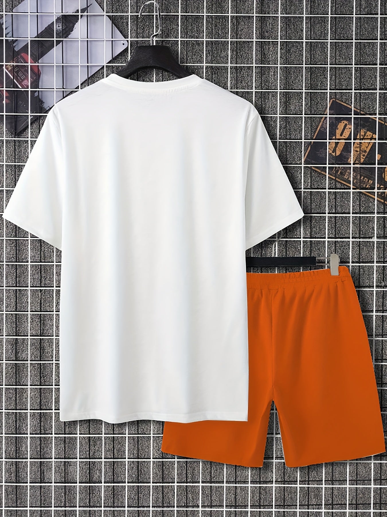 Men's suit short sleeve T-shirt and shorts