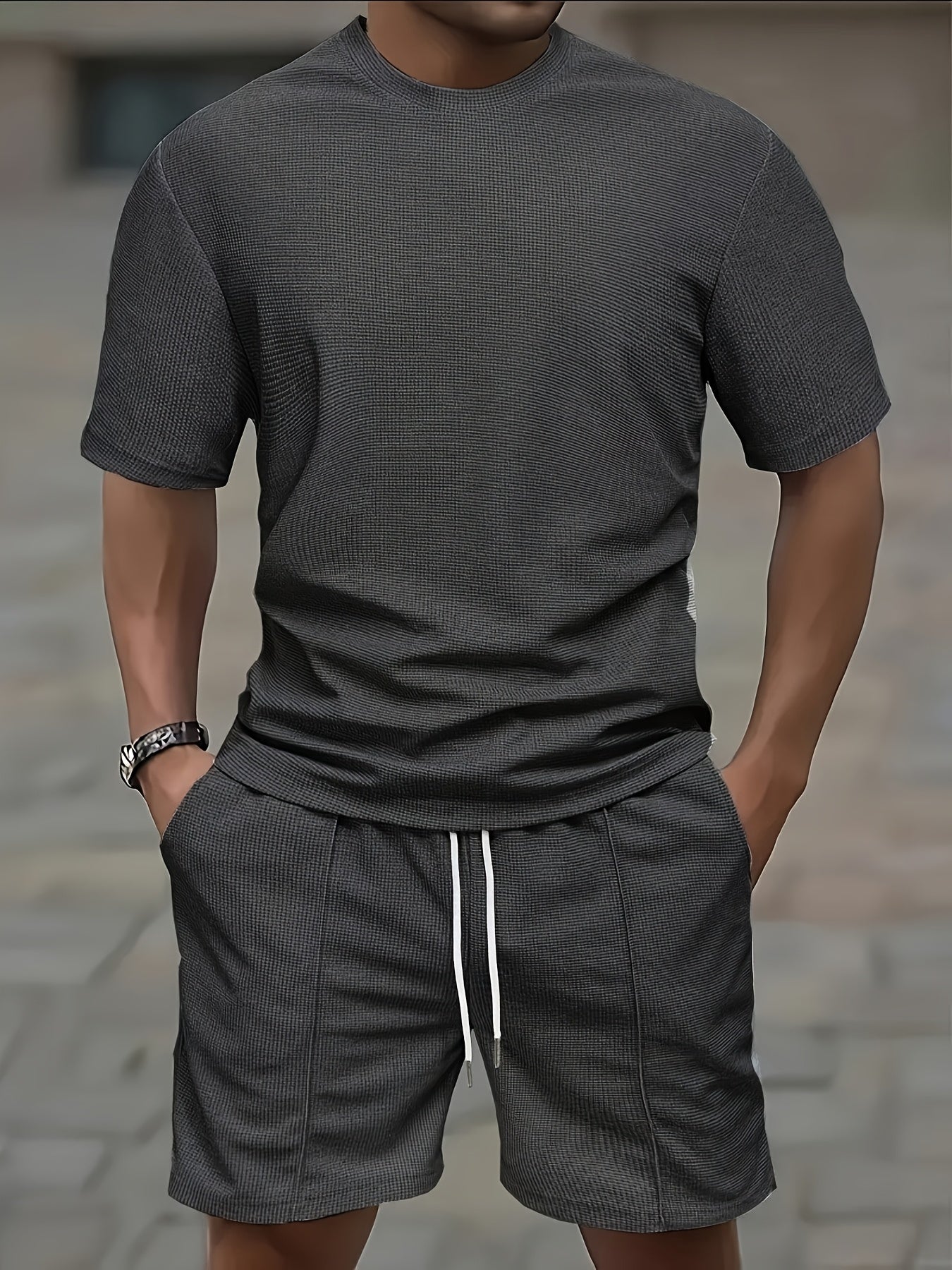 European and American Style Men's Basic Solid Color Set Round Neck Short Sleeve T-Shirt + Shorts Two-Piece Suit