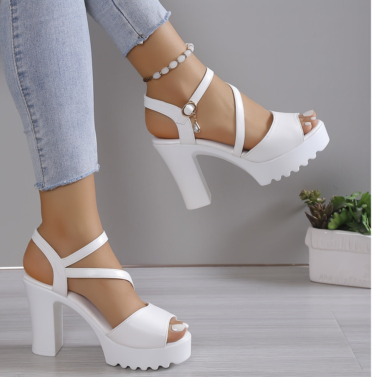 Women'S Summer Fashion Chunky Heel Sandals - White Open Toe with Buckle Strap, Comfortable PU Sole, Stylish High Heel Sandals for Casual Wear, Chunky Heel Sandals