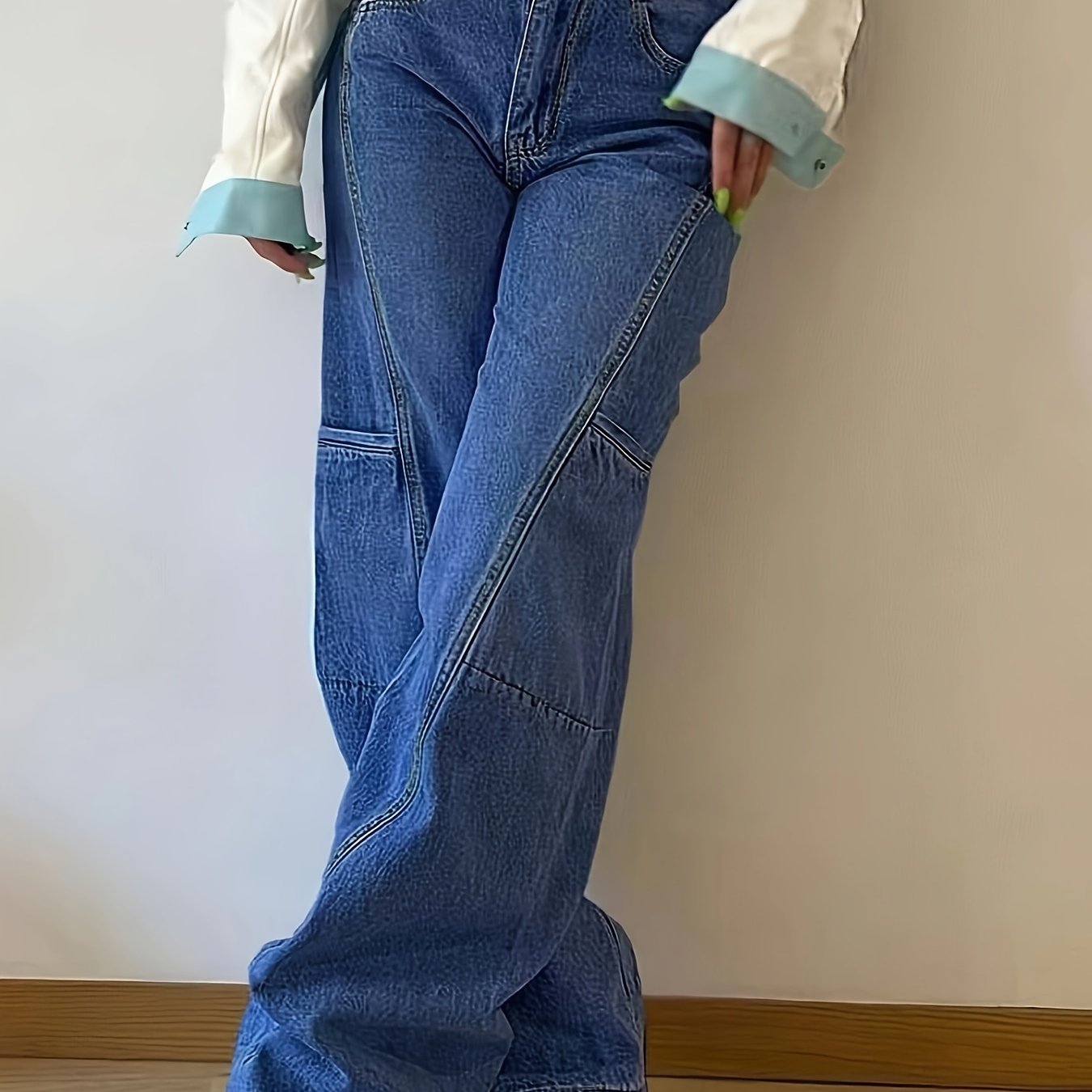Chic Plus Size կանացի ուղիղ ջինսեր կողային գրպաններով - Comfort Fit ջինս միաձույլ գույնով, լվացվող մեքենայում