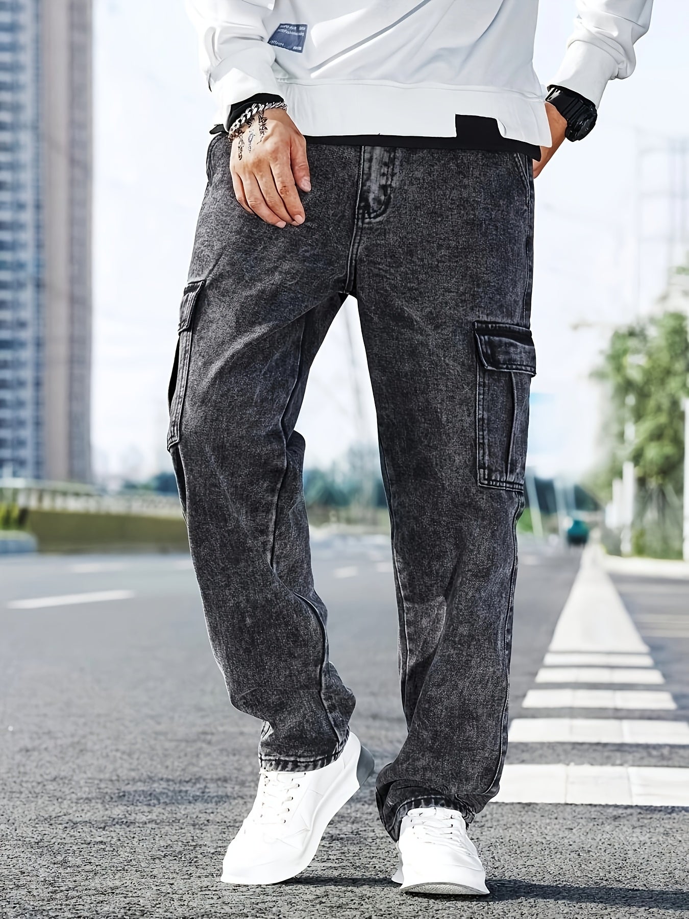 Men's Multi-Pocket Cargo Jeans - Casual Loose Fit Denim with Flap Pockets, Durable Cotton Blend, Ideal for All Seasons, Casual Wear Pants | Classic Blue Jeans | Cotton Blend Jeans